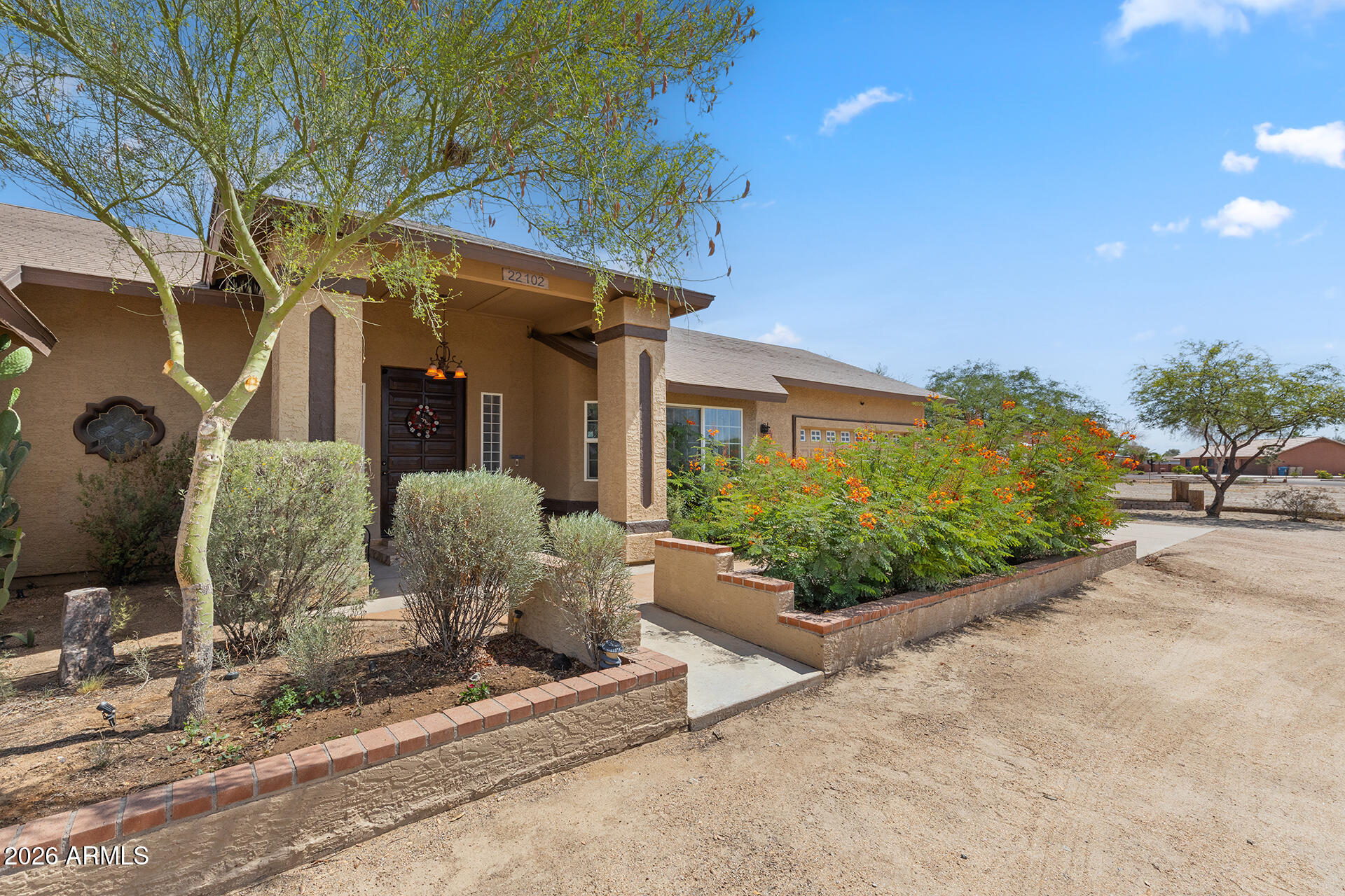 PHOENIX SKYLINE WEST ONE - Residential