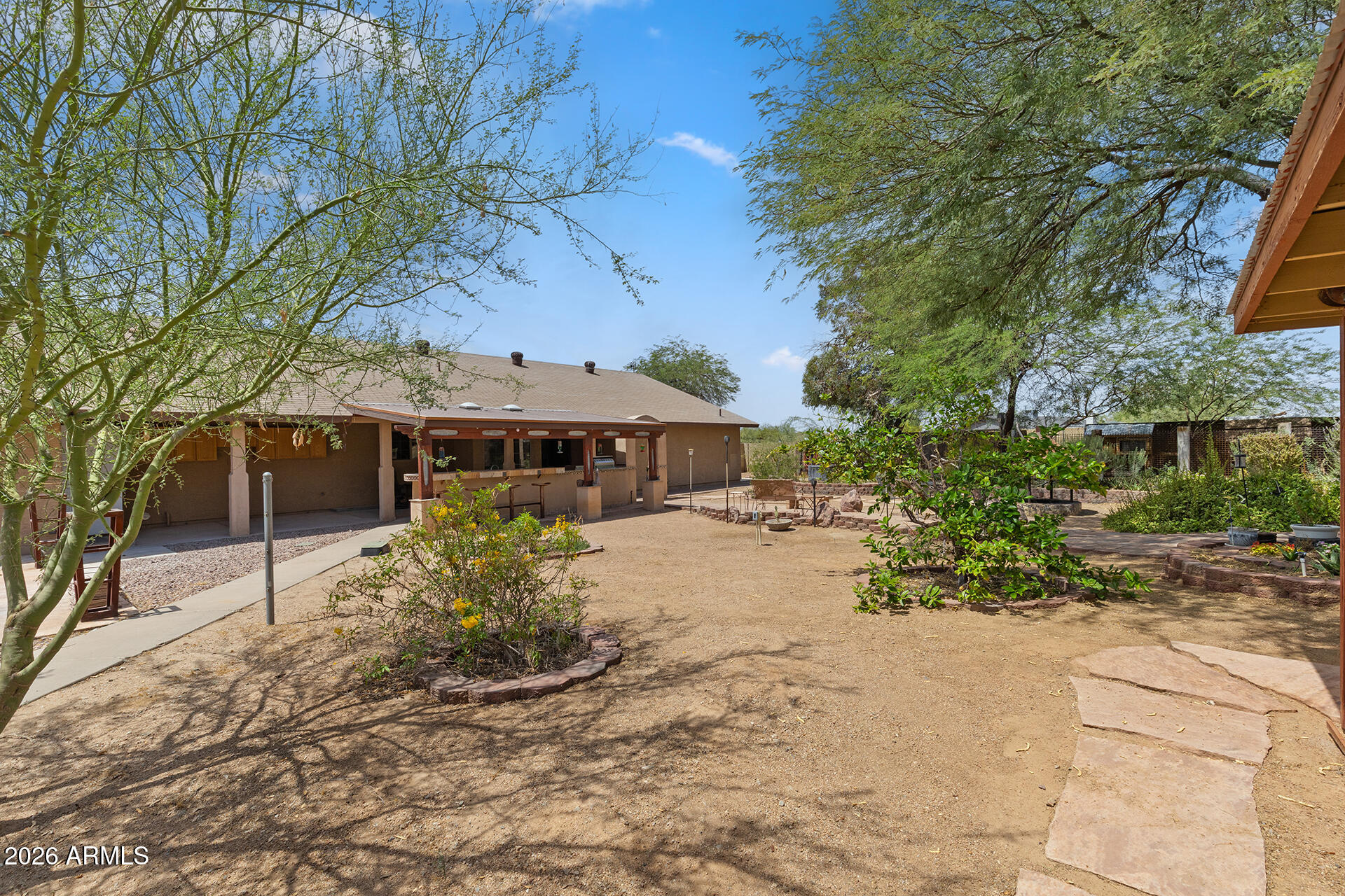 PHOENIX SKYLINE WEST ONE - Residential