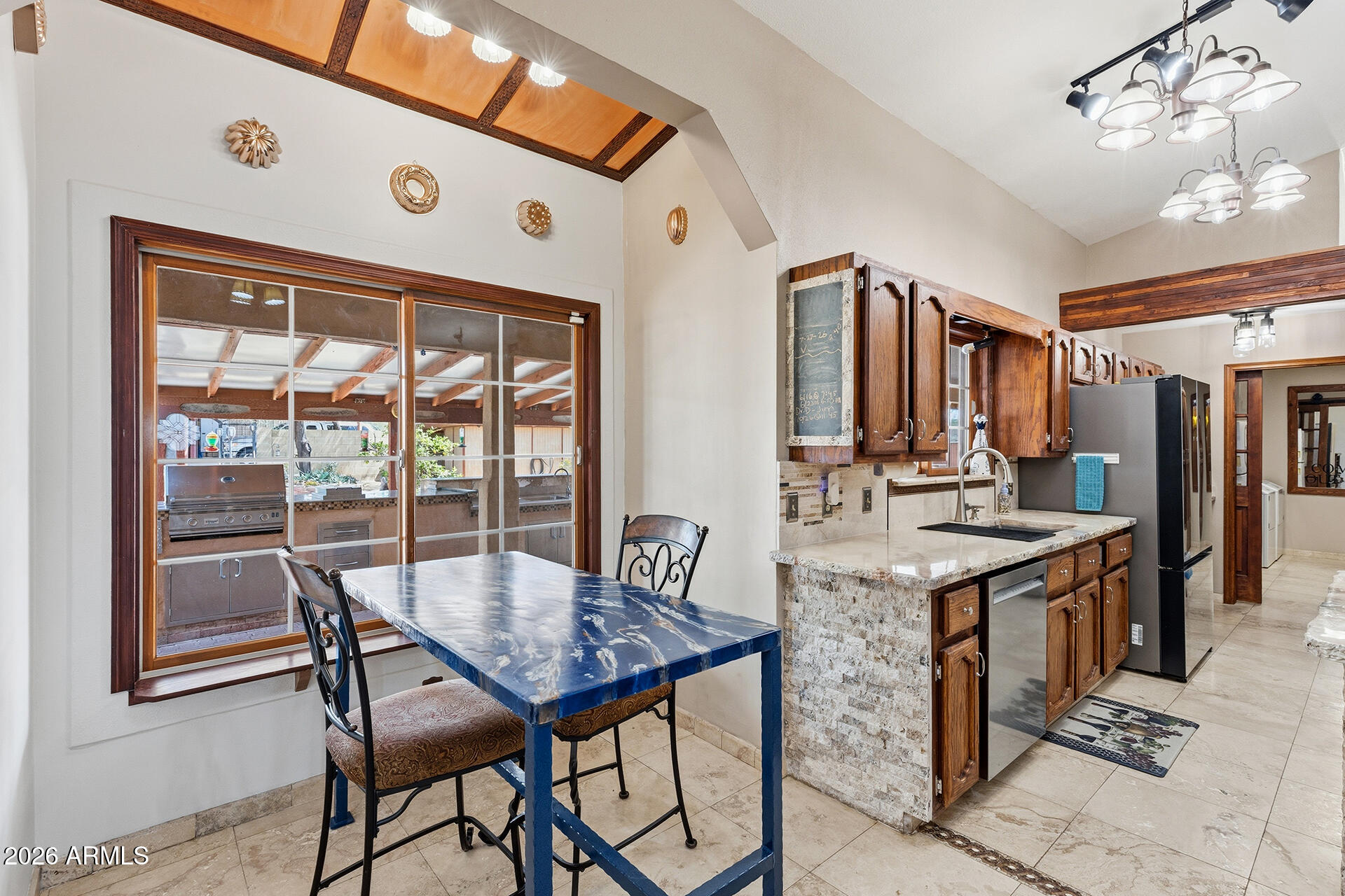 PHOENIX SKYLINE WEST ONE - Residential