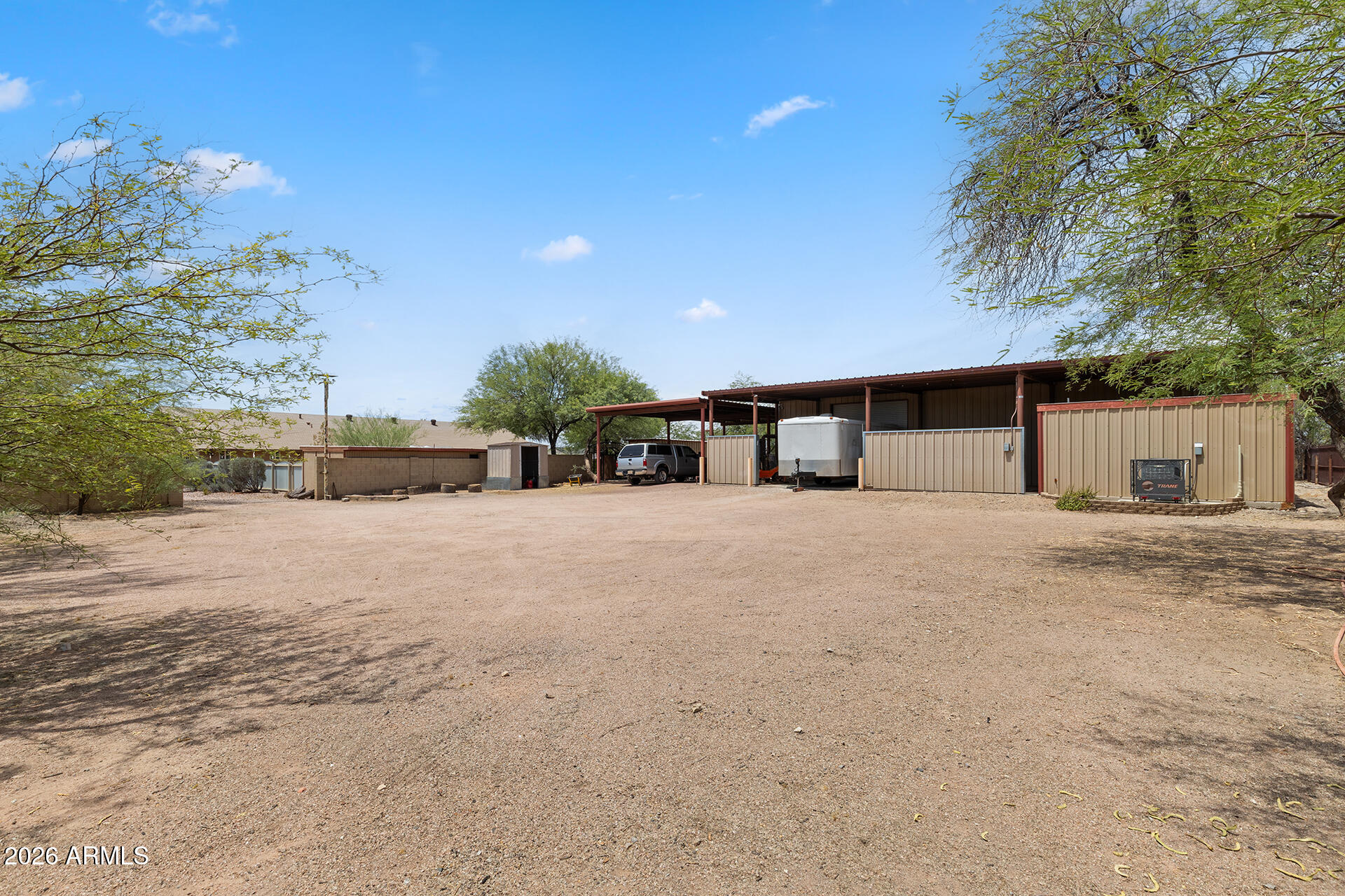 PHOENIX SKYLINE WEST ONE - Residential