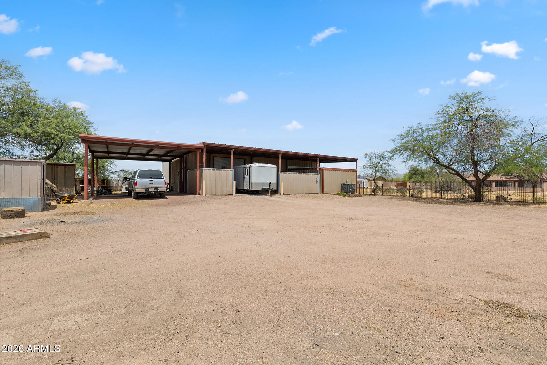 PHOENIX SKYLINE WEST ONE - Residential