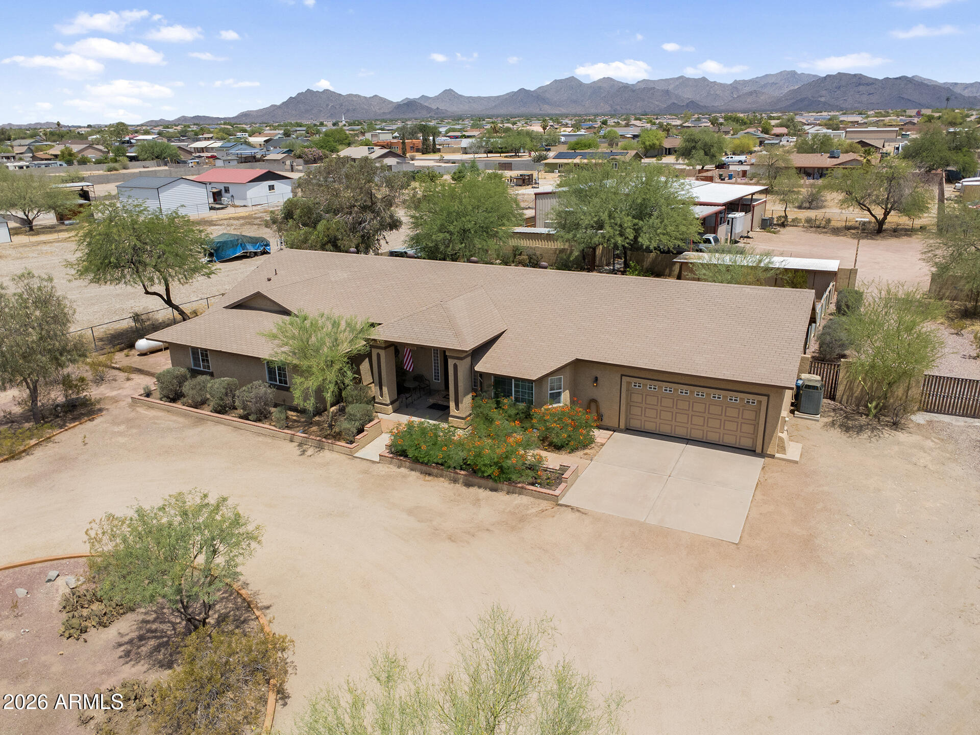 PHOENIX SKYLINE WEST ONE - Residential