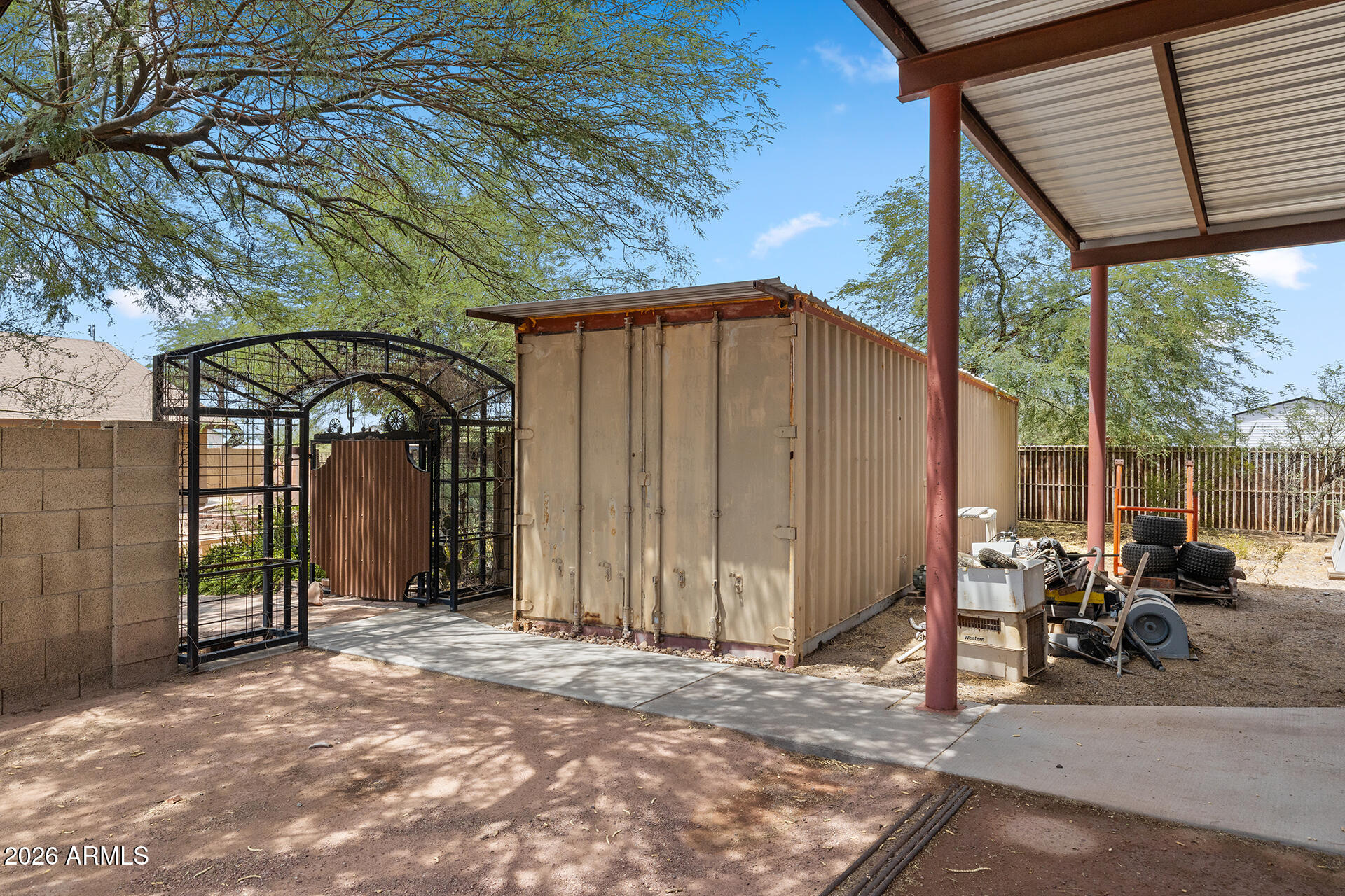 PHOENIX SKYLINE WEST ONE - Residential