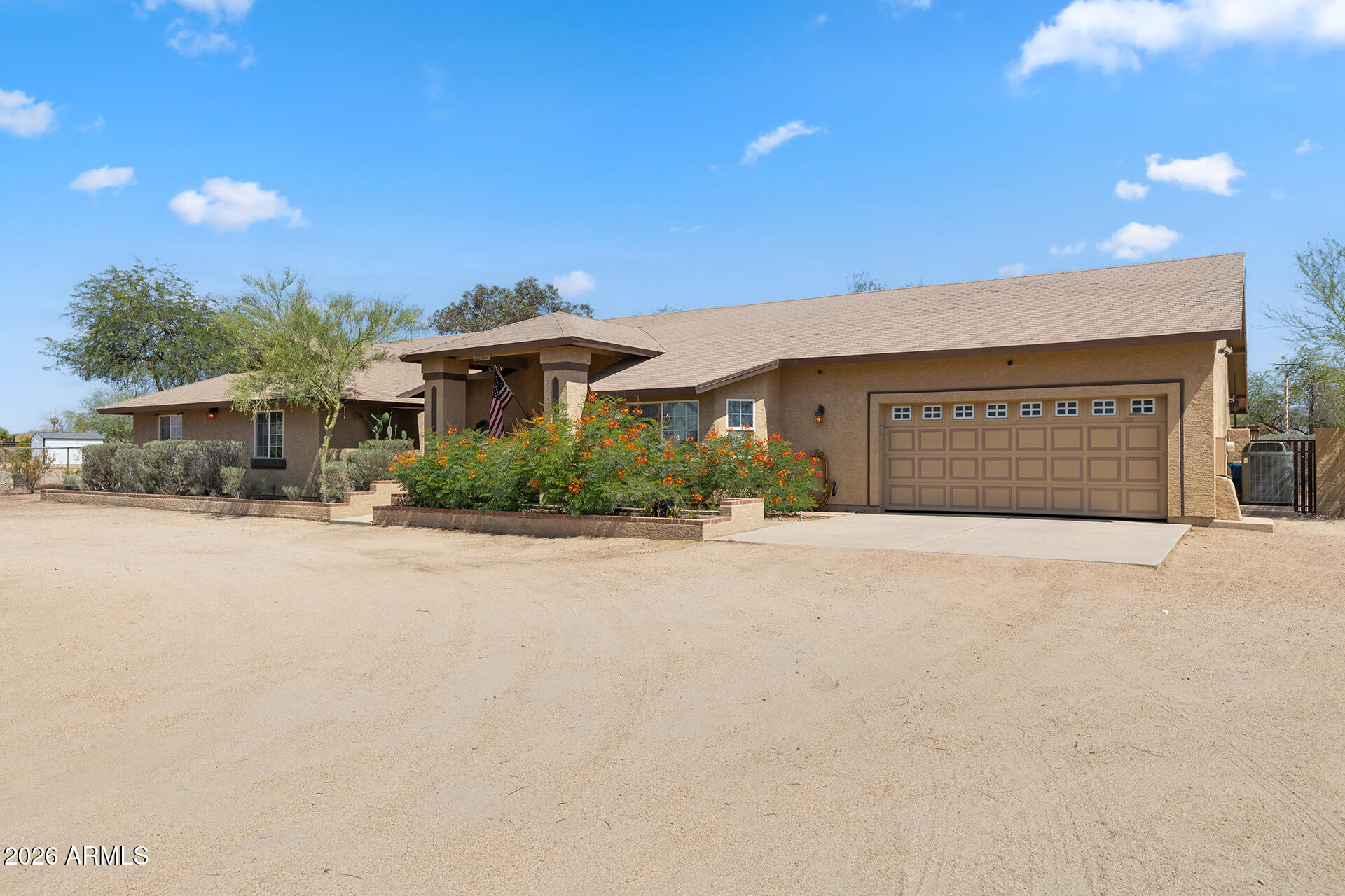 PHOENIX SKYLINE WEST ONE - Residential