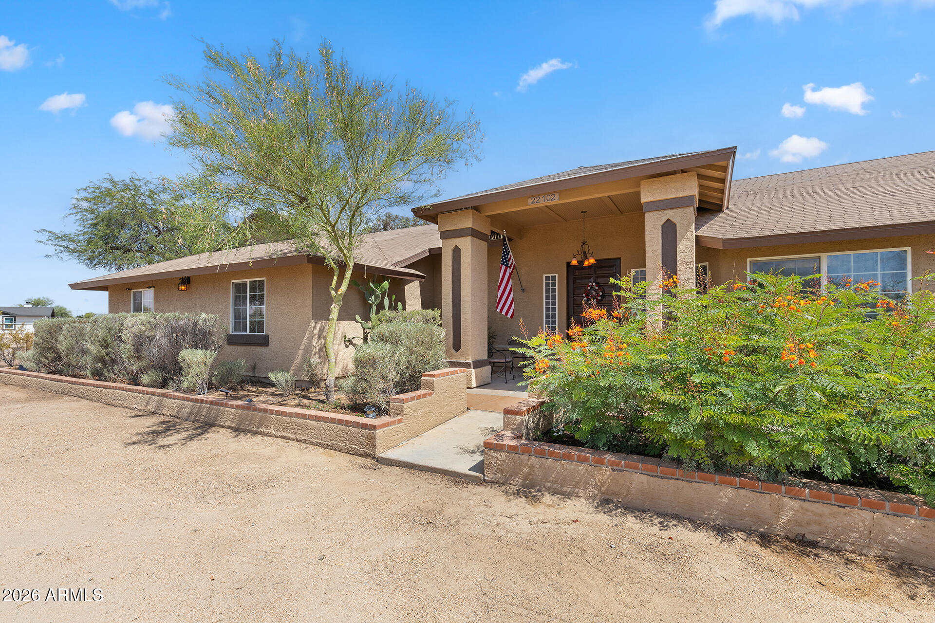 PHOENIX SKYLINE WEST ONE - Residential