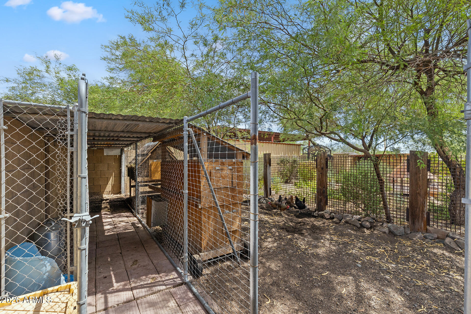 PHOENIX SKYLINE WEST ONE - Residential