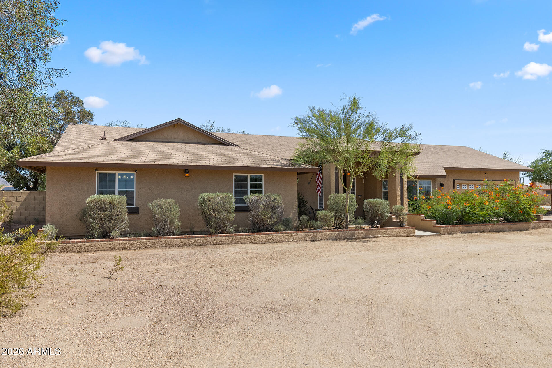 PHOENIX SKYLINE WEST ONE - Residential