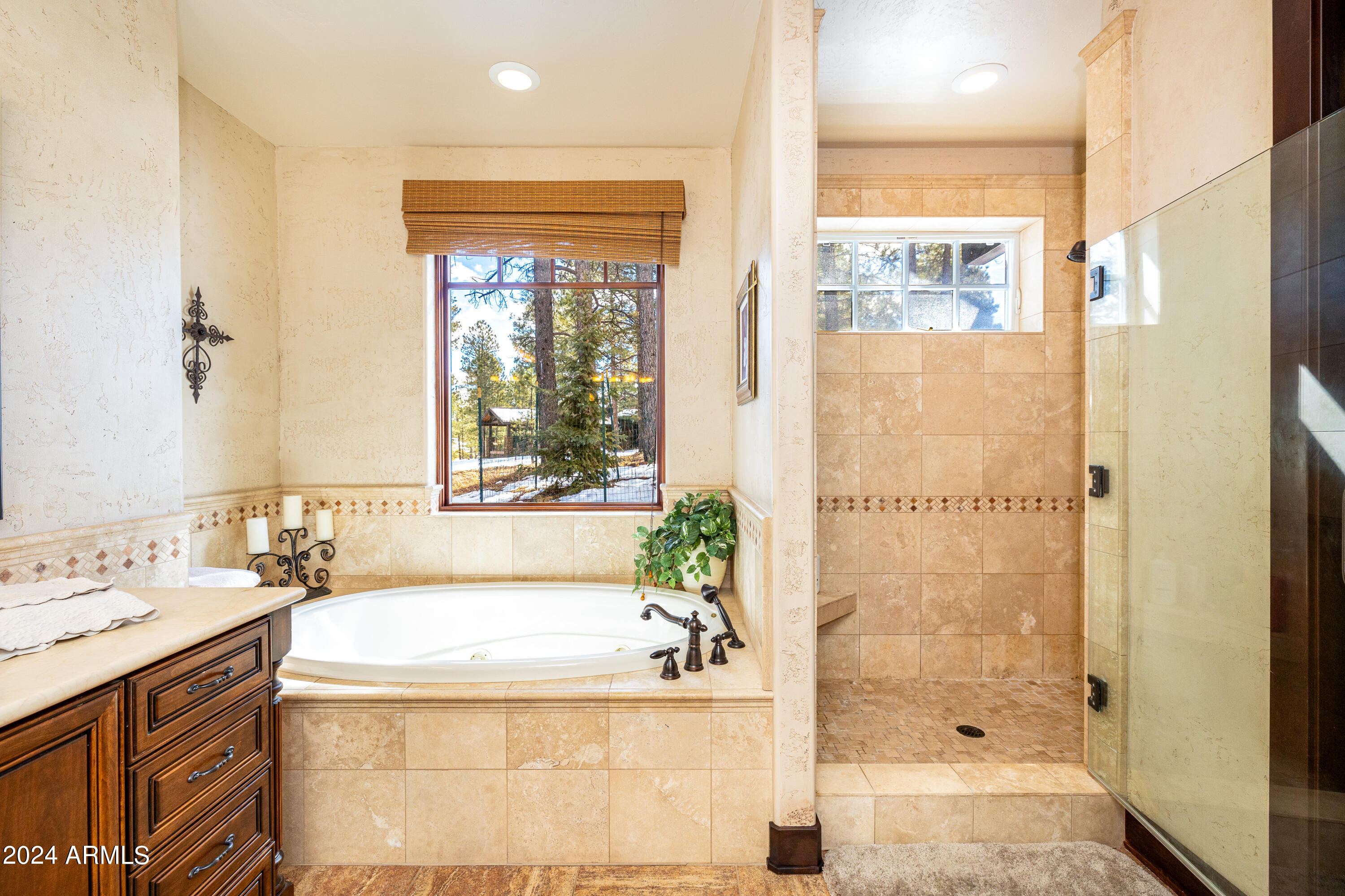 ESTATES AT PINE CANYON 1 RESUB - Residential