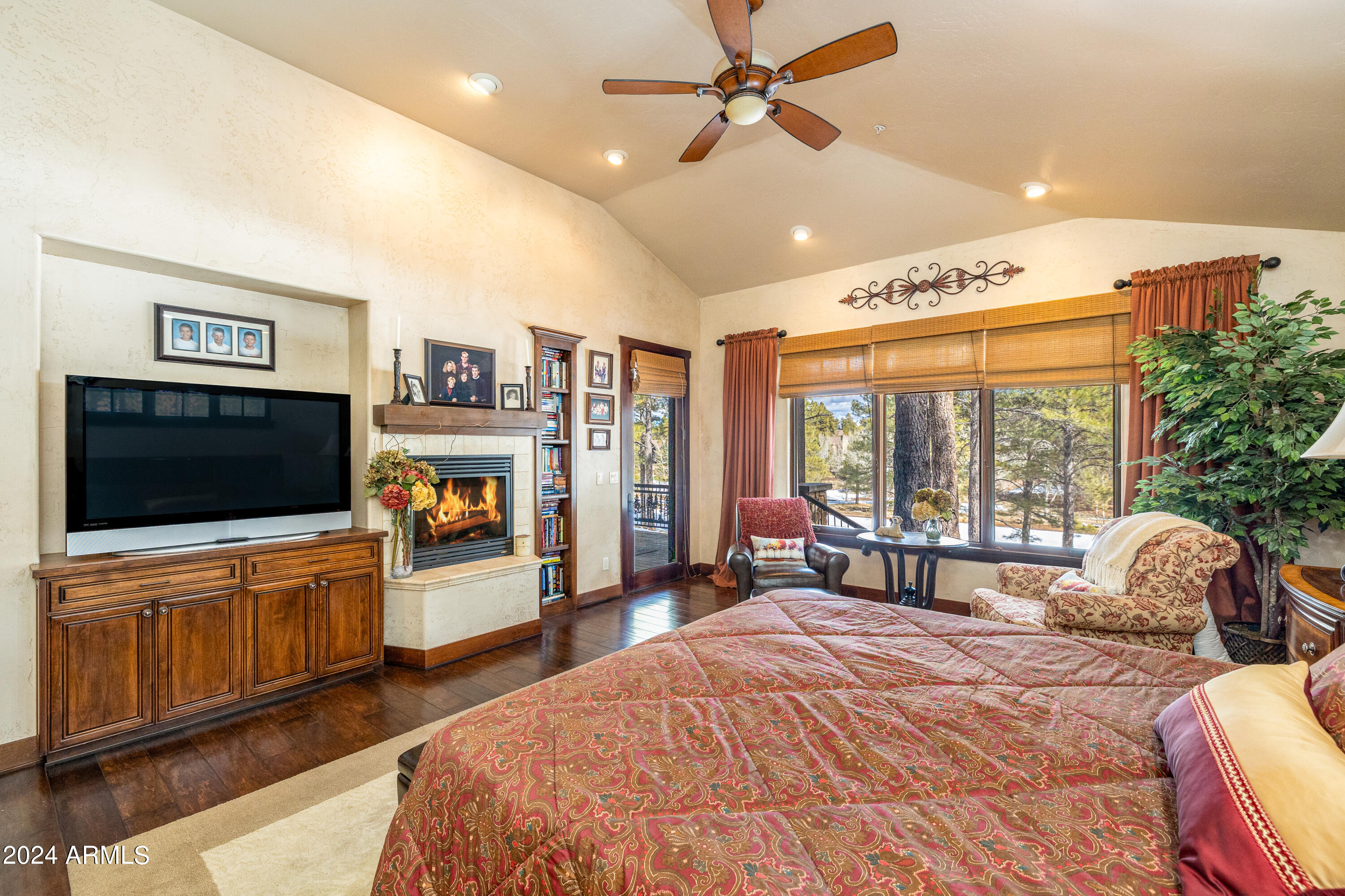 ESTATES AT PINE CANYON 1 RESUB - Residential