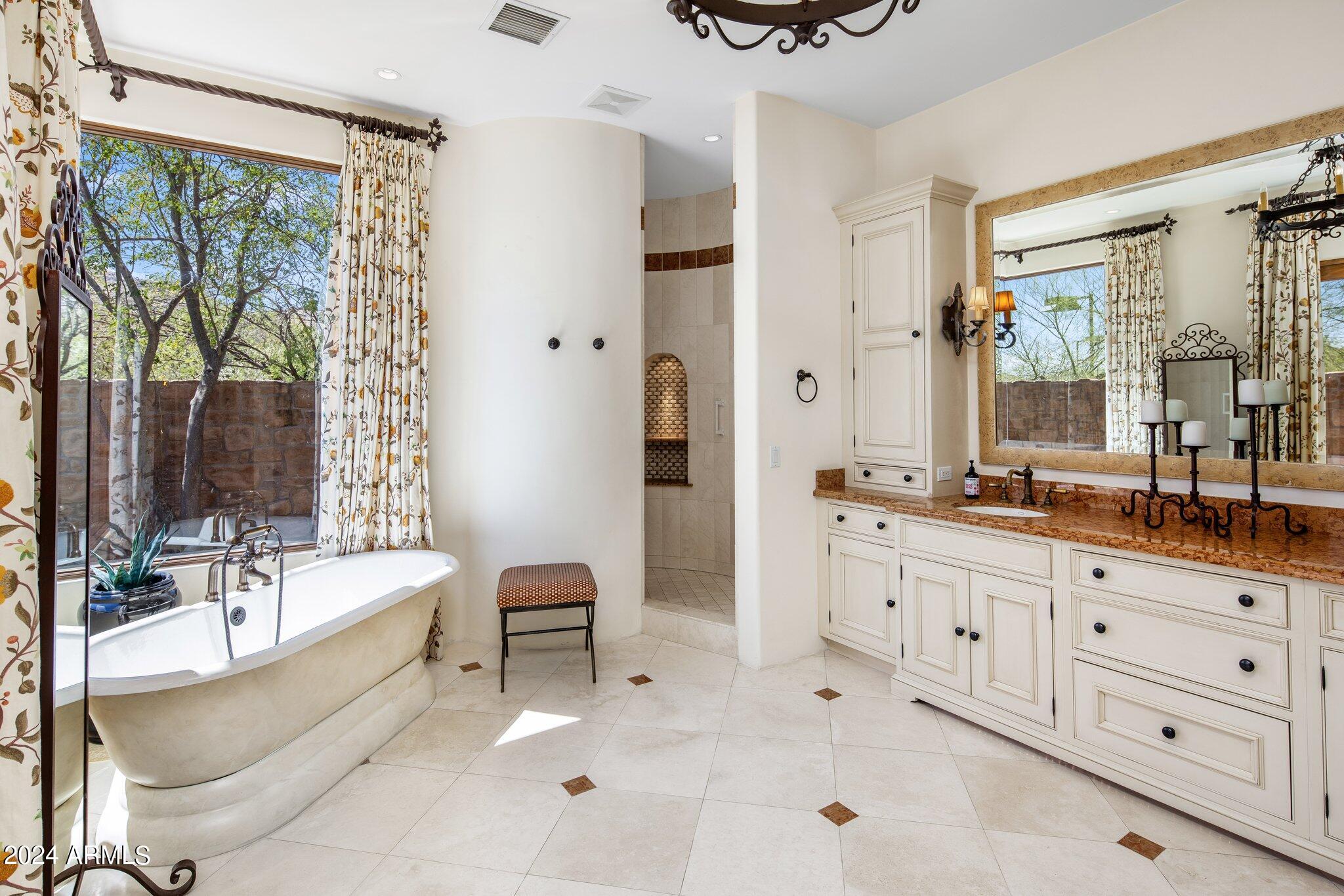 ROEHLER ESTATES - Residential