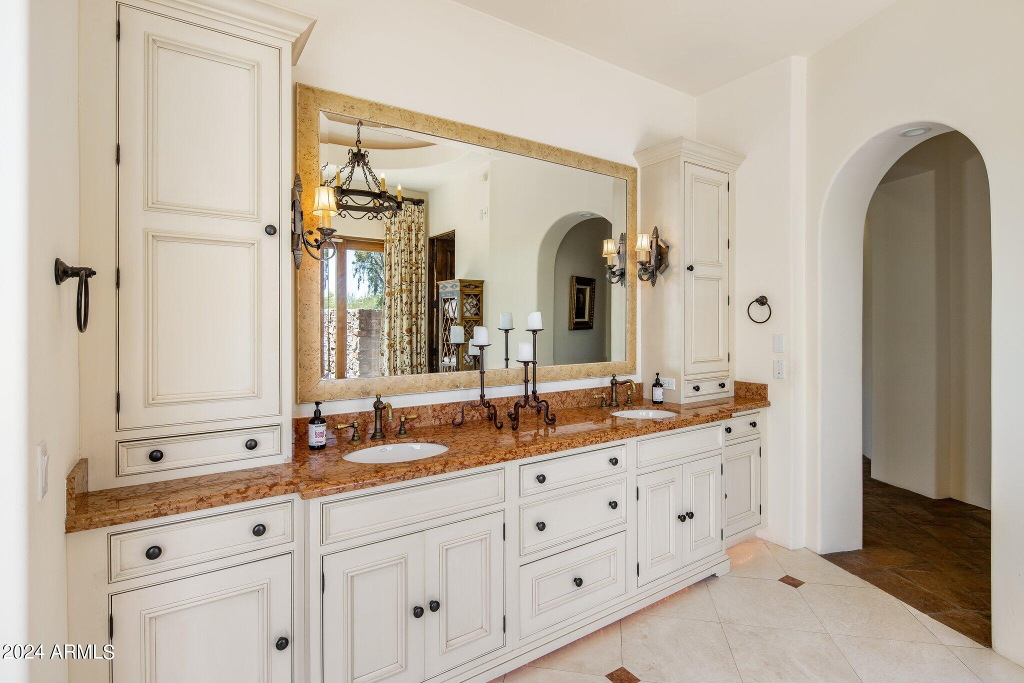 ROEHLER ESTATES - Residential
