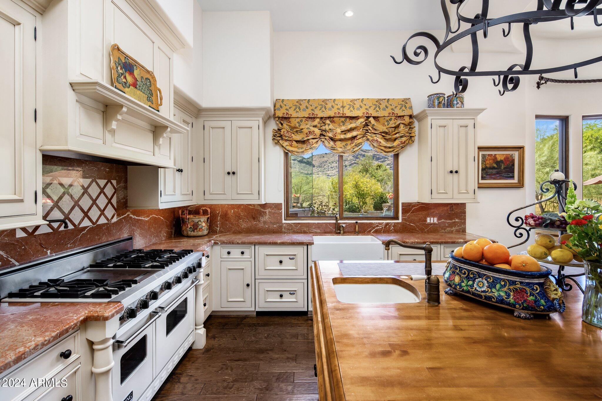 ROEHLER ESTATES - Residential