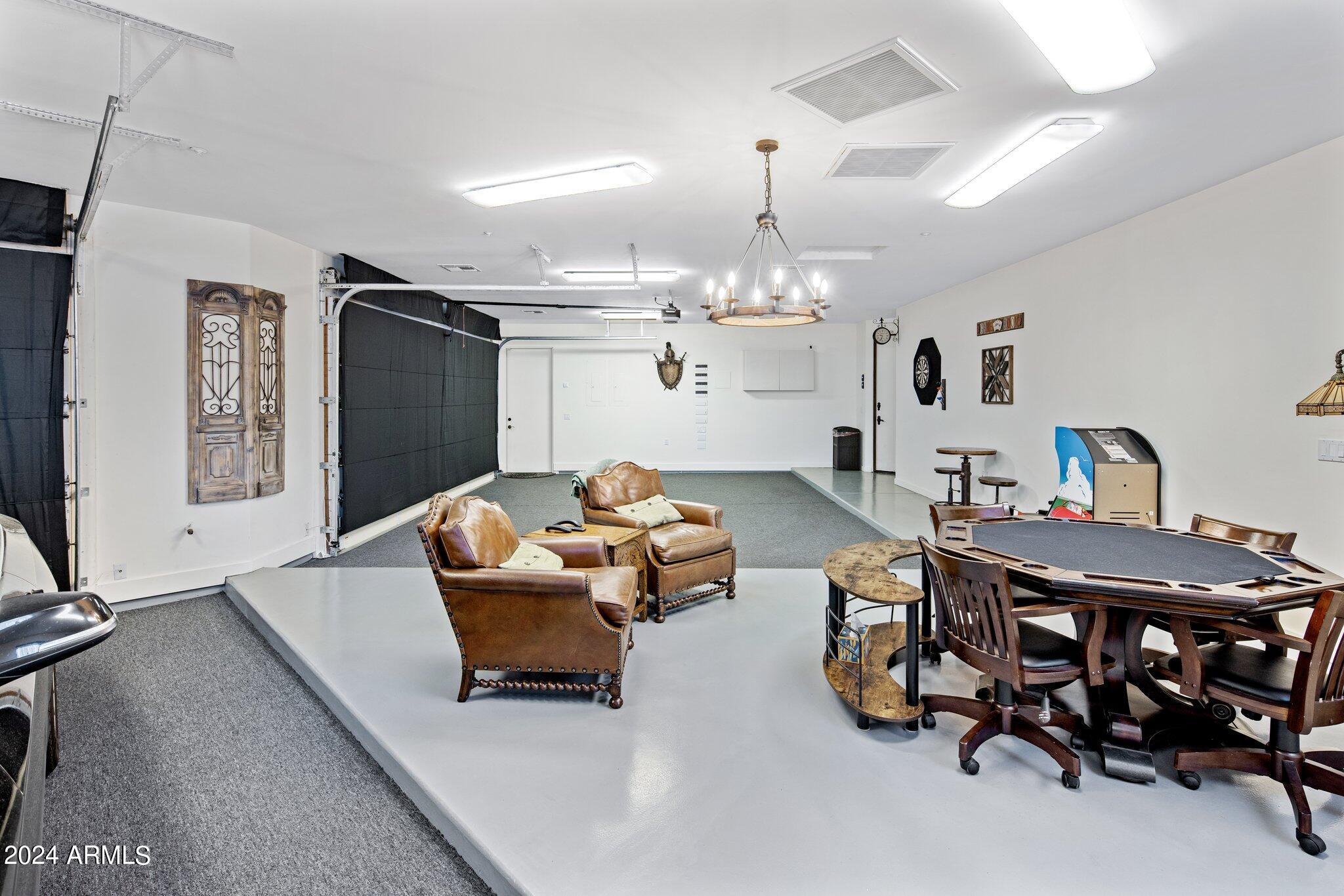 ROEHLER ESTATES - Residential