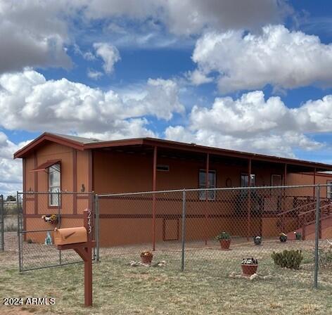 Hodgins Acres - Residential