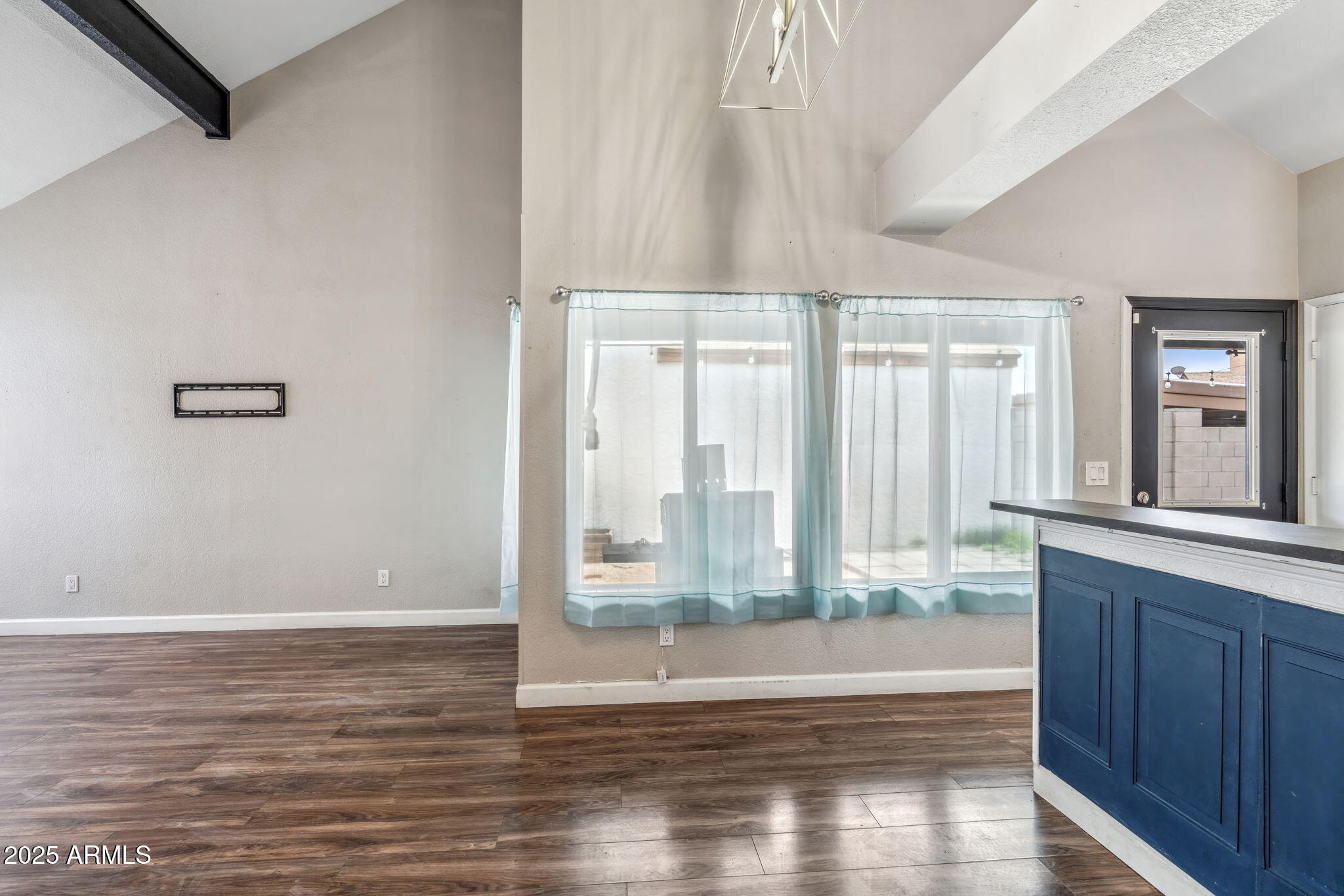 ROSE GARDEN PLACE UNIT 3 LOT 404-541 - Residential Lease