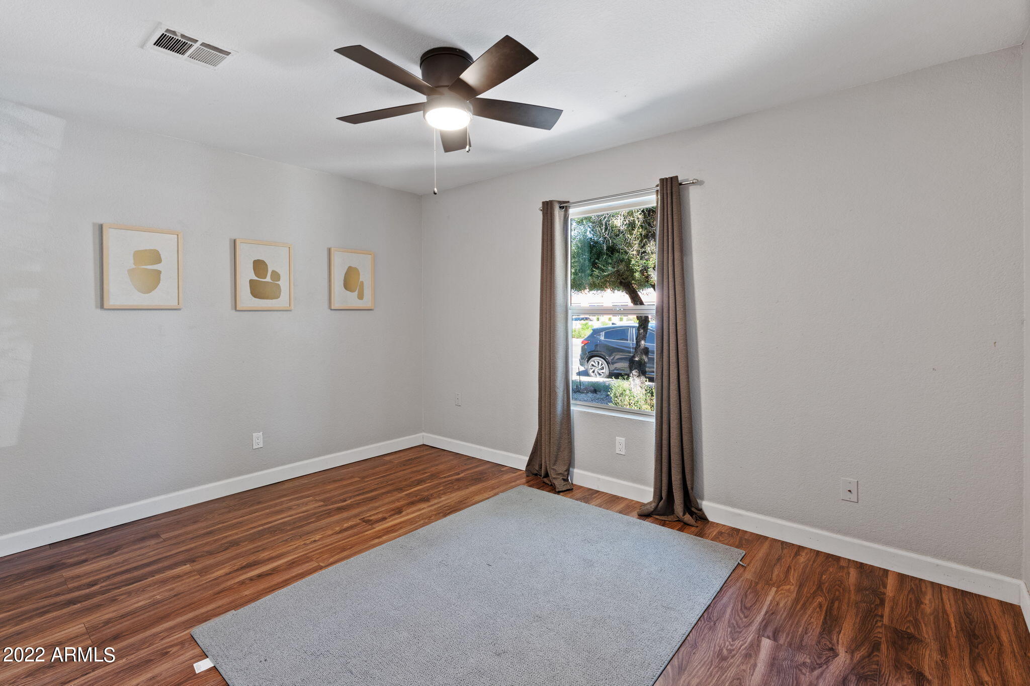 ROSE GARDEN PLACE UNIT 3 LOT 404-541 - Residential Lease