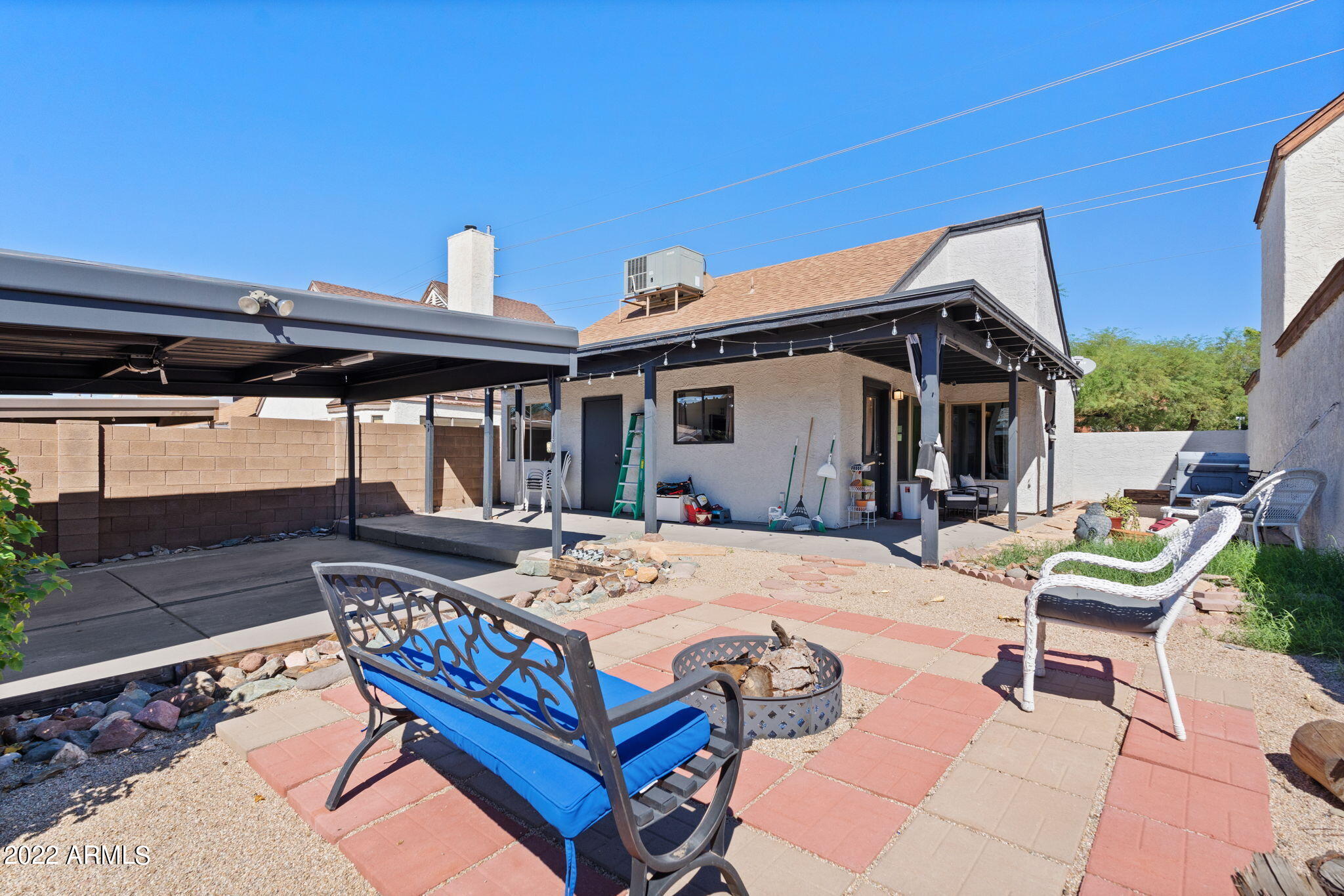 ROSE GARDEN PLACE UNIT 3 LOT 404-541 - Residential Lease