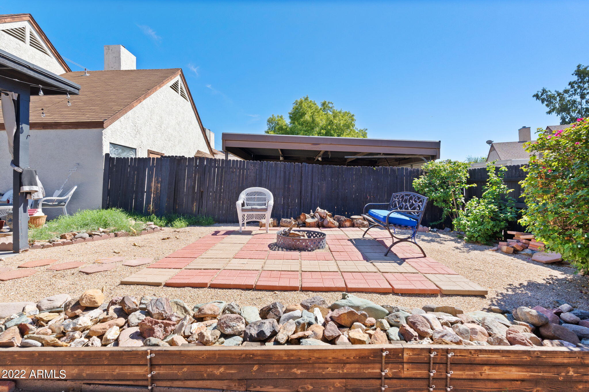ROSE GARDEN PLACE UNIT 3 LOT 404-541 - Residential Lease