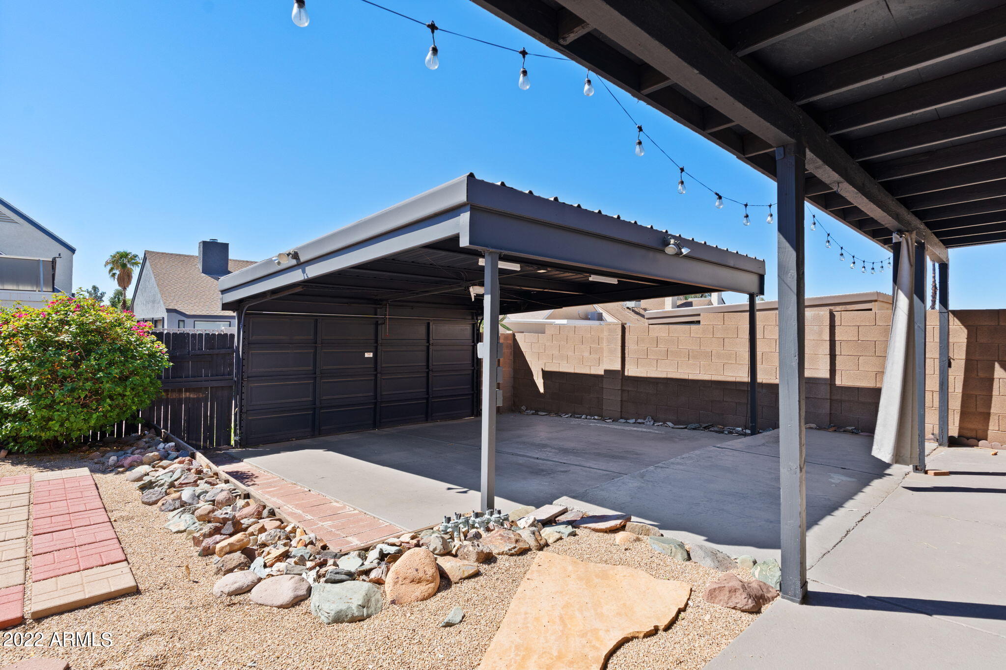 ROSE GARDEN PLACE UNIT 3 LOT 404-541 - Residential Lease