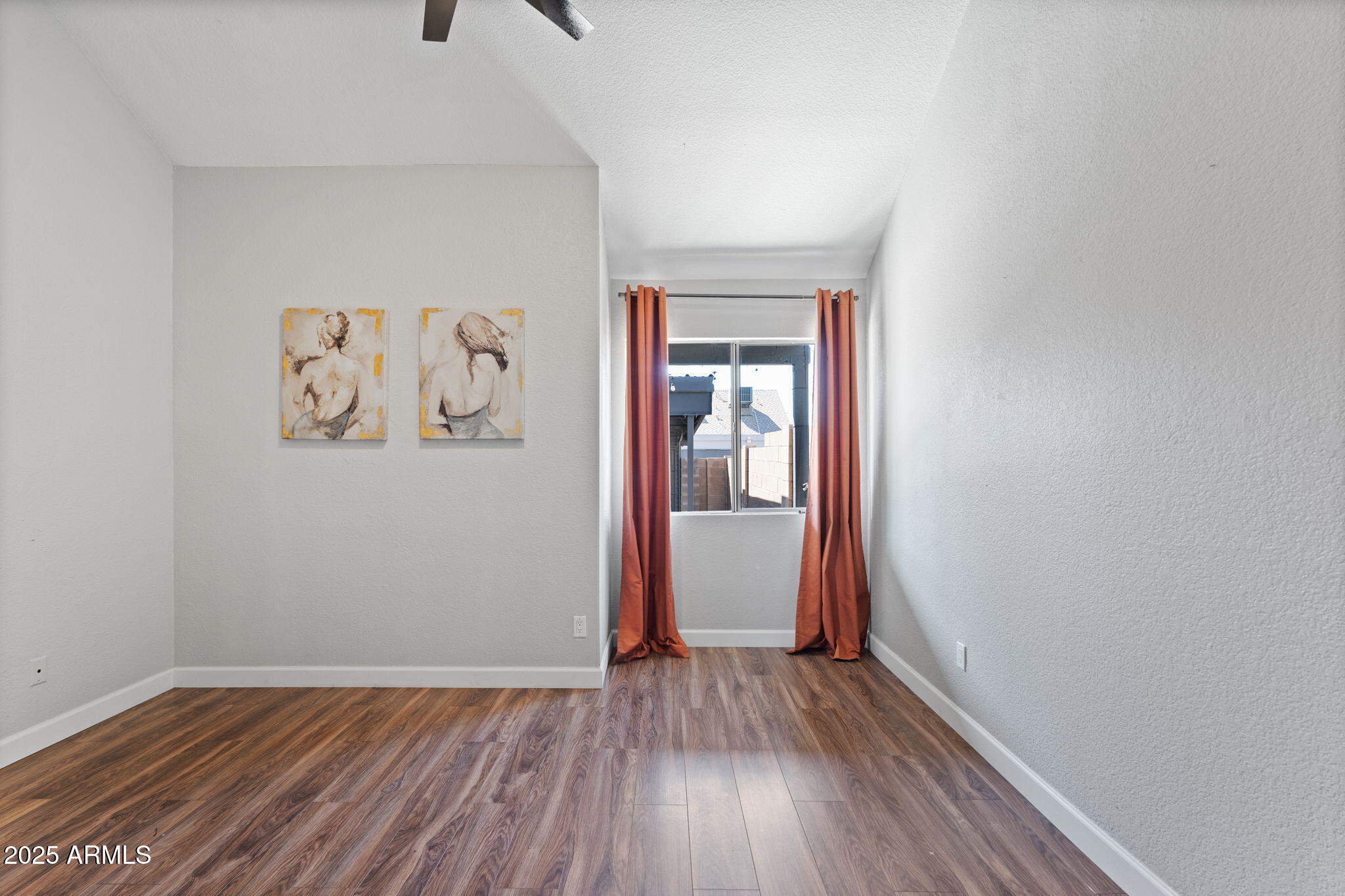 ROSE GARDEN PLACE UNIT 3 LOT 404-541 - Residential Lease