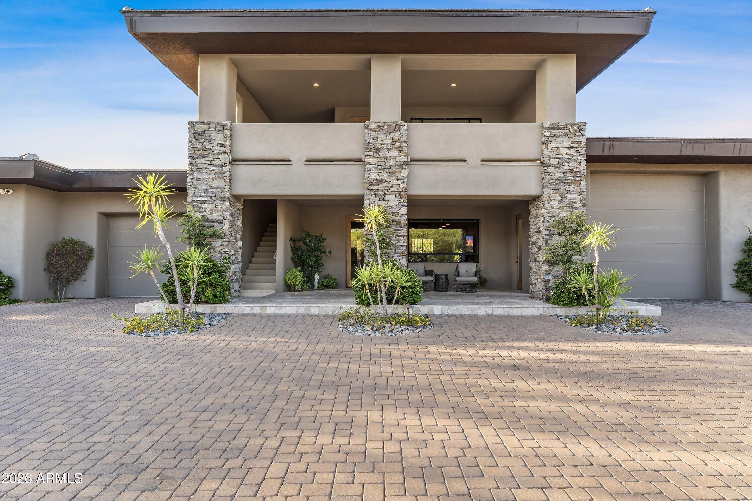 EAGLE GILBERT - Residential