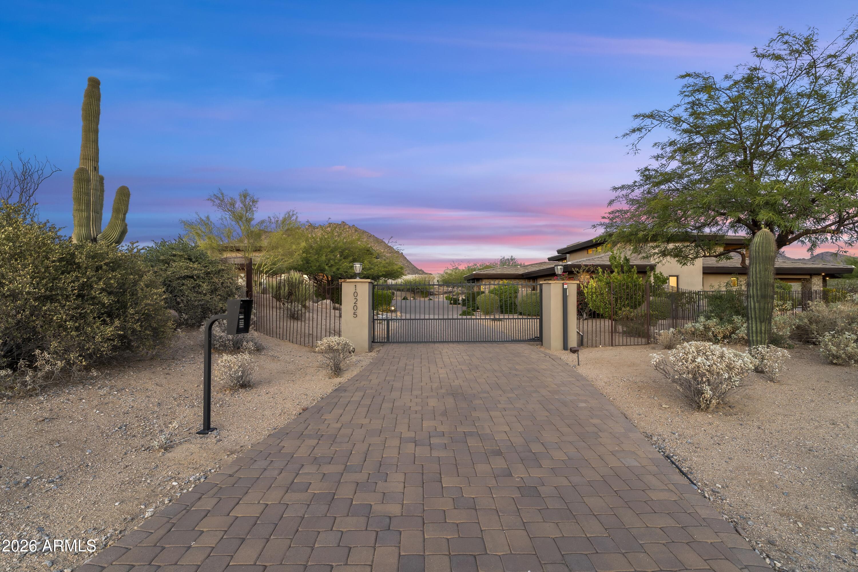 EAGLE GILBERT - Residential