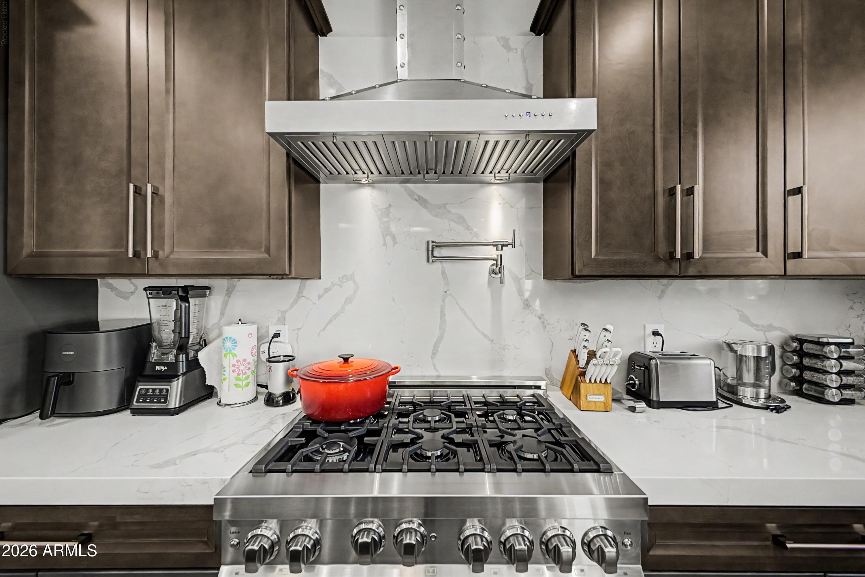 DATELAND LOTS 1-18 - Residential