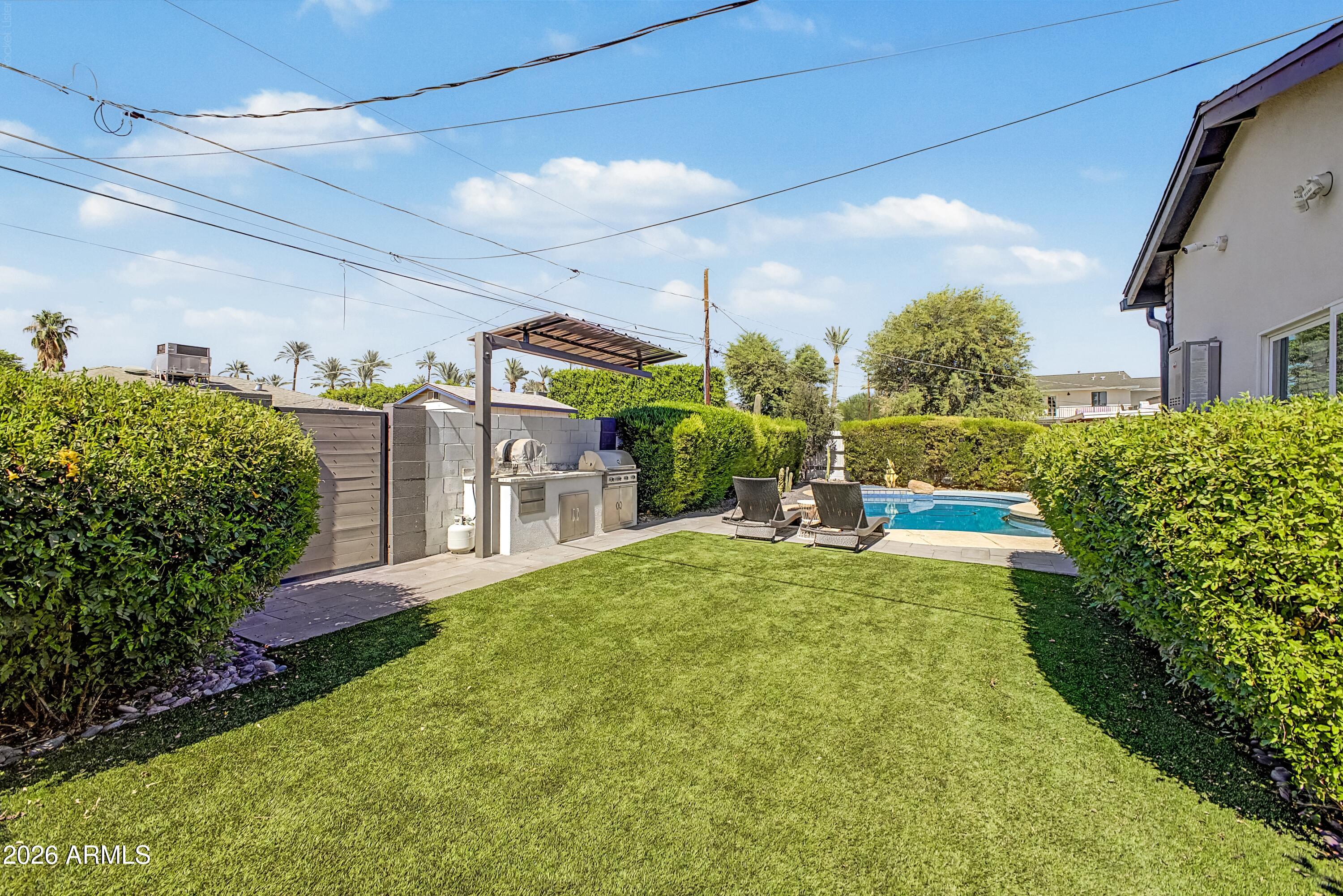 DATELAND LOTS 1-18 - Residential