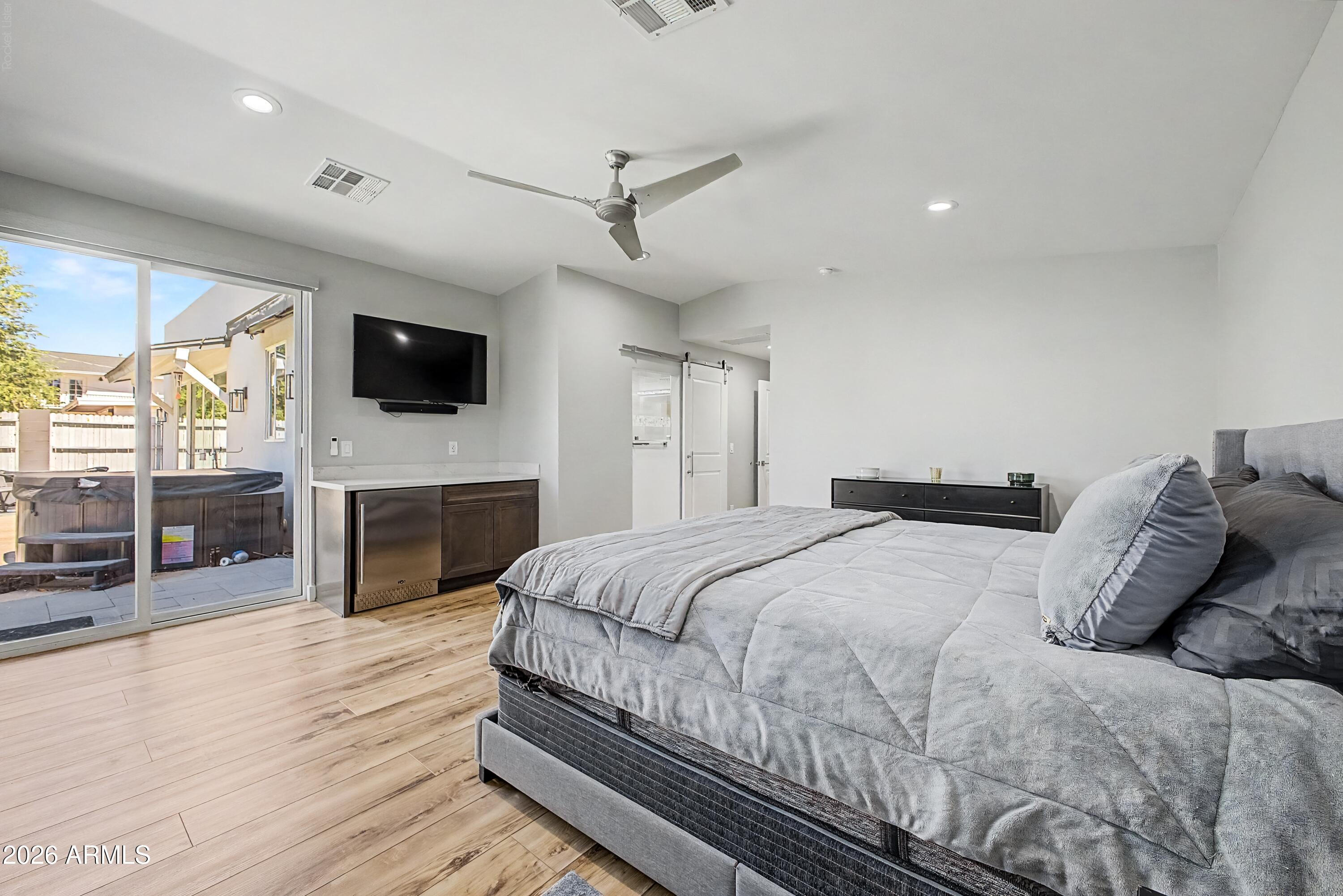 DATELAND LOTS 1-18 - Residential