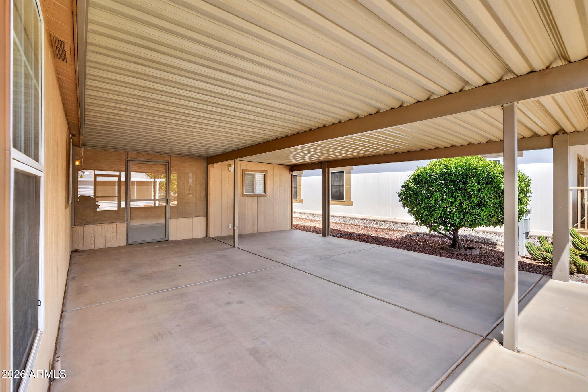 LINKS ESTATES UNIT 1 - Residential
