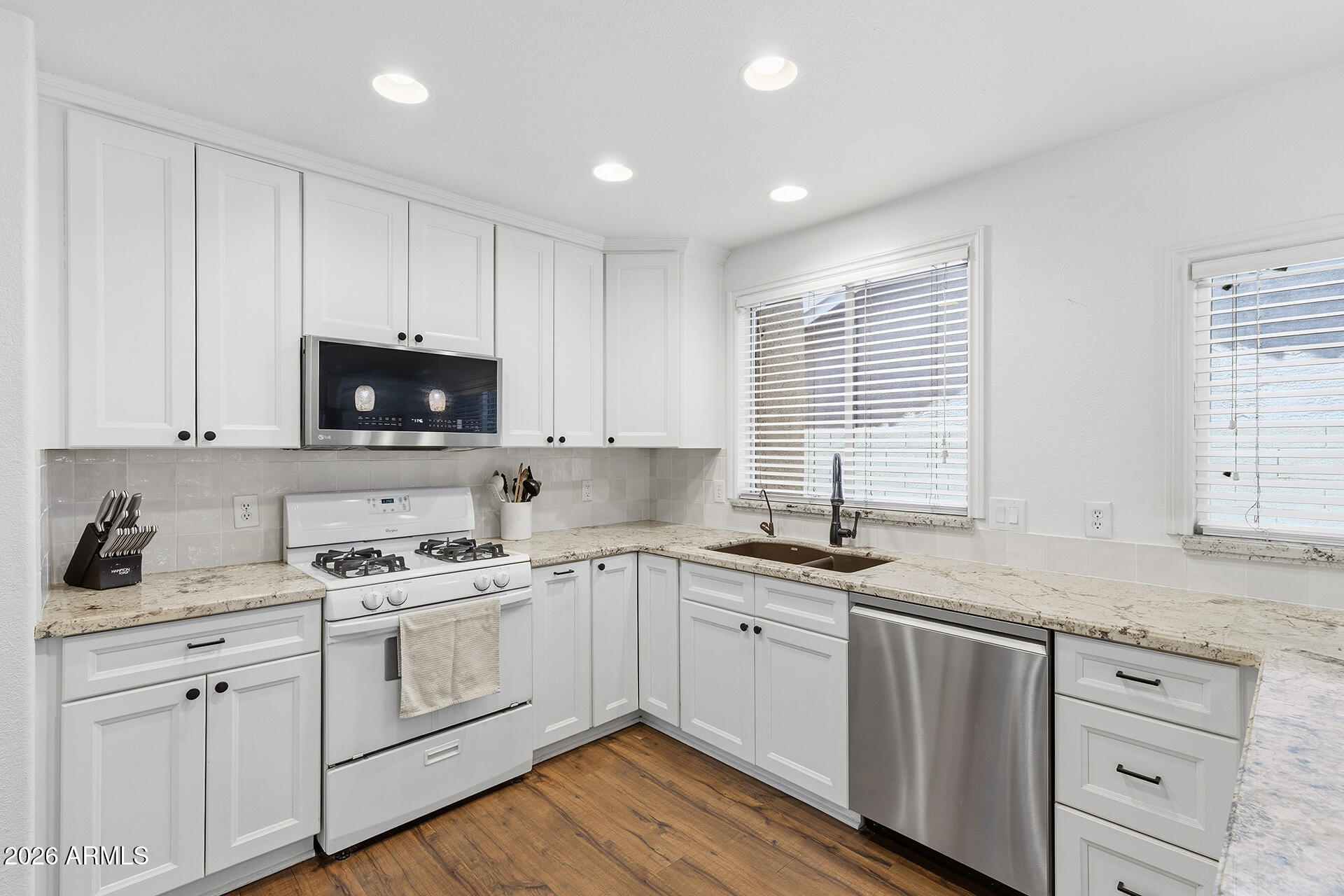 KAUFMAN AND BROAD AT COOPER RANCH - Residential