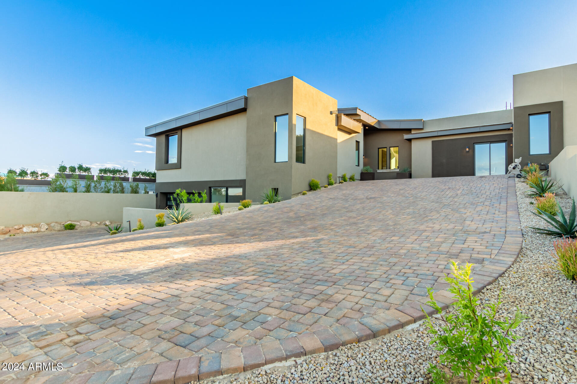 Lot 40, of Eagle Ridge at Fountain Hills, Plat of record in the County Recorder of Maricopa County - Residential