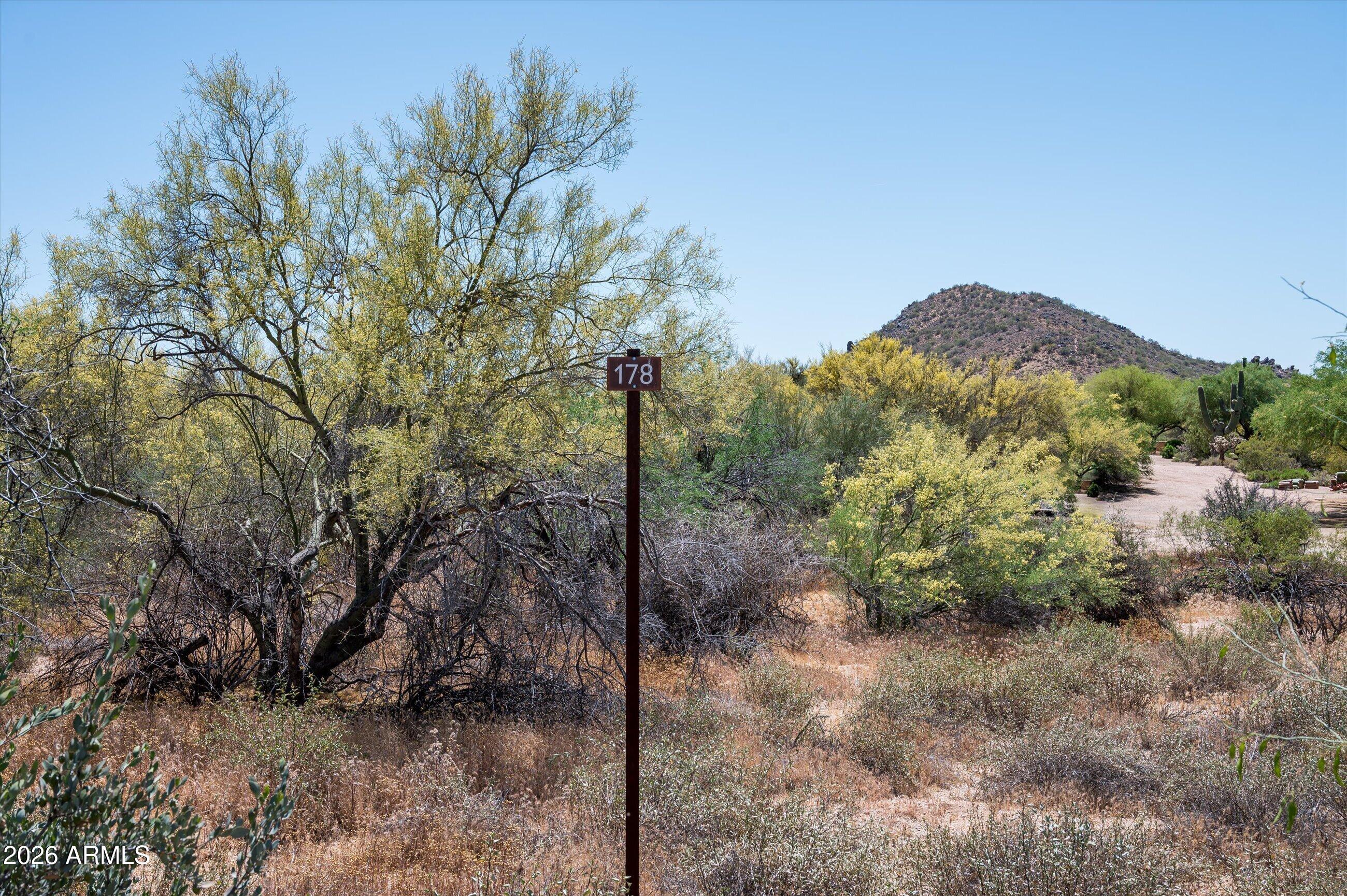 WHISPER ROCK UNIT 4 - Land