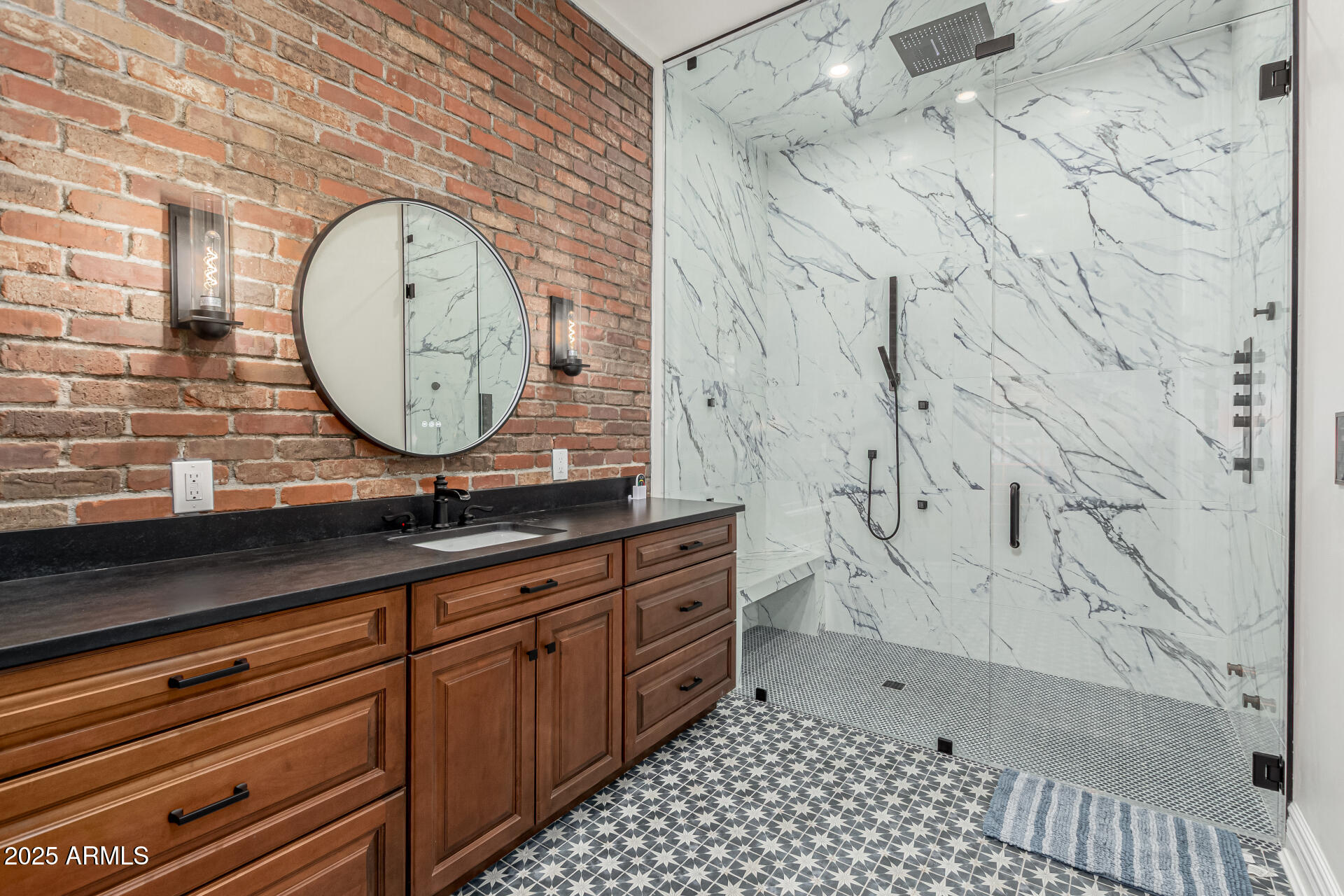 FOOTHILLS RANCHOS - Residential