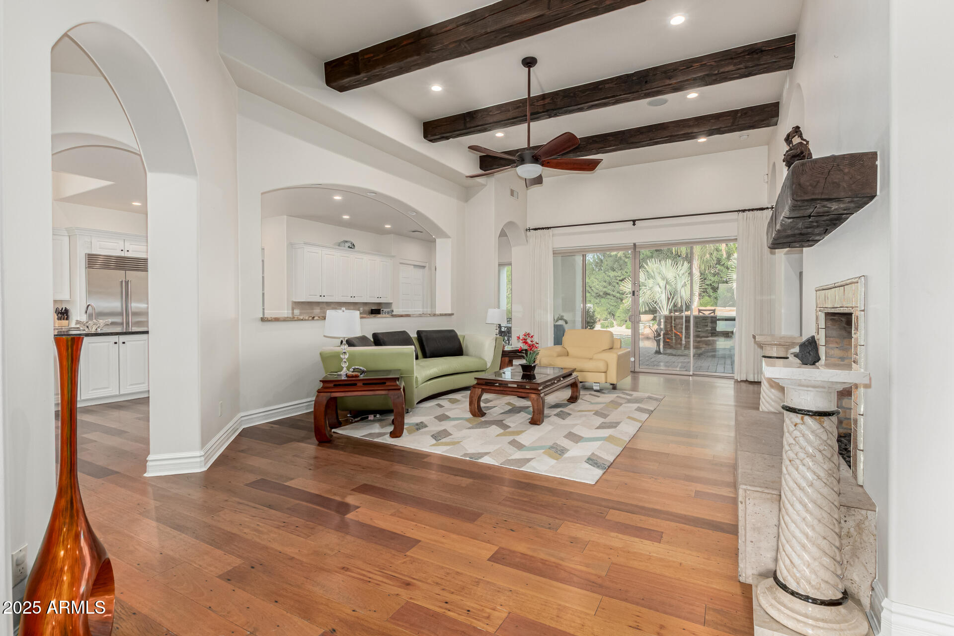 FOOTHILLS RANCHOS - Residential