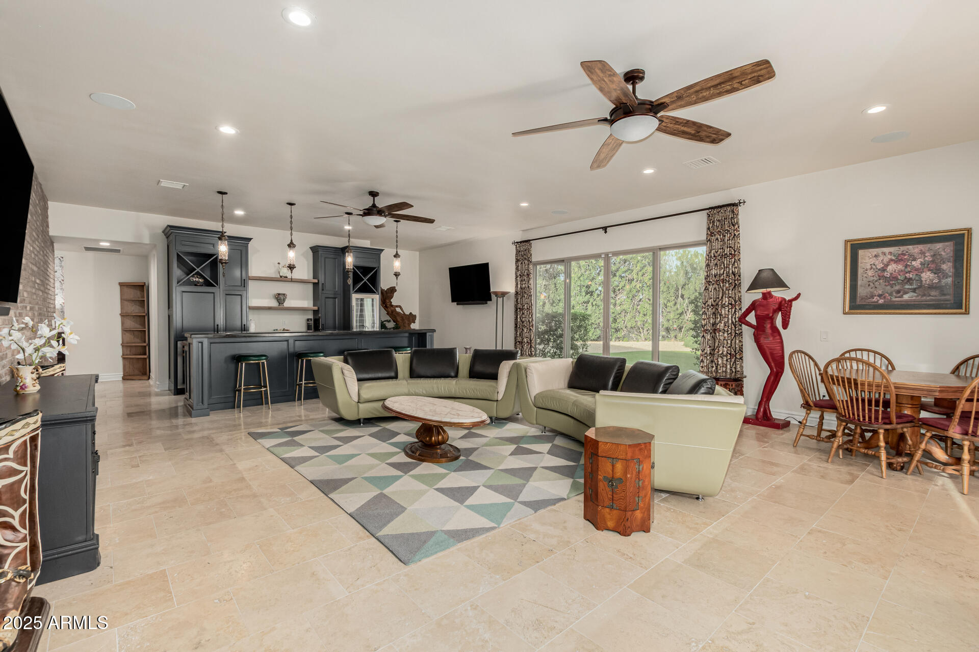 FOOTHILLS RANCHOS - Residential