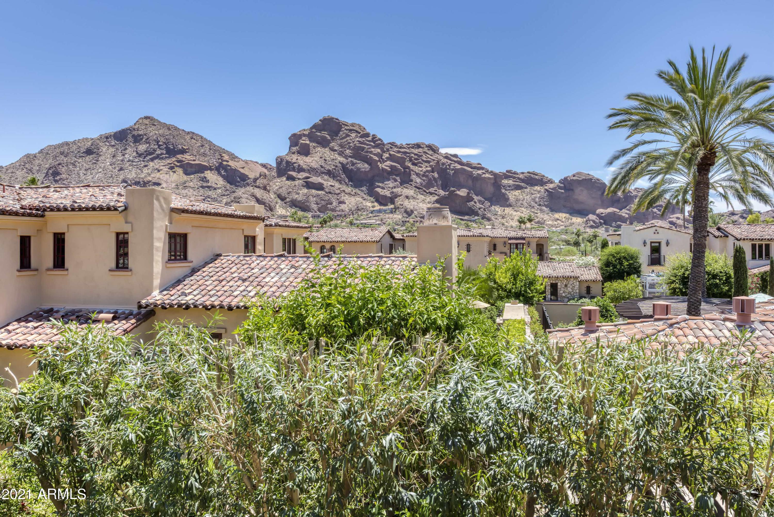 Montelucia Luxury Villas - Residential