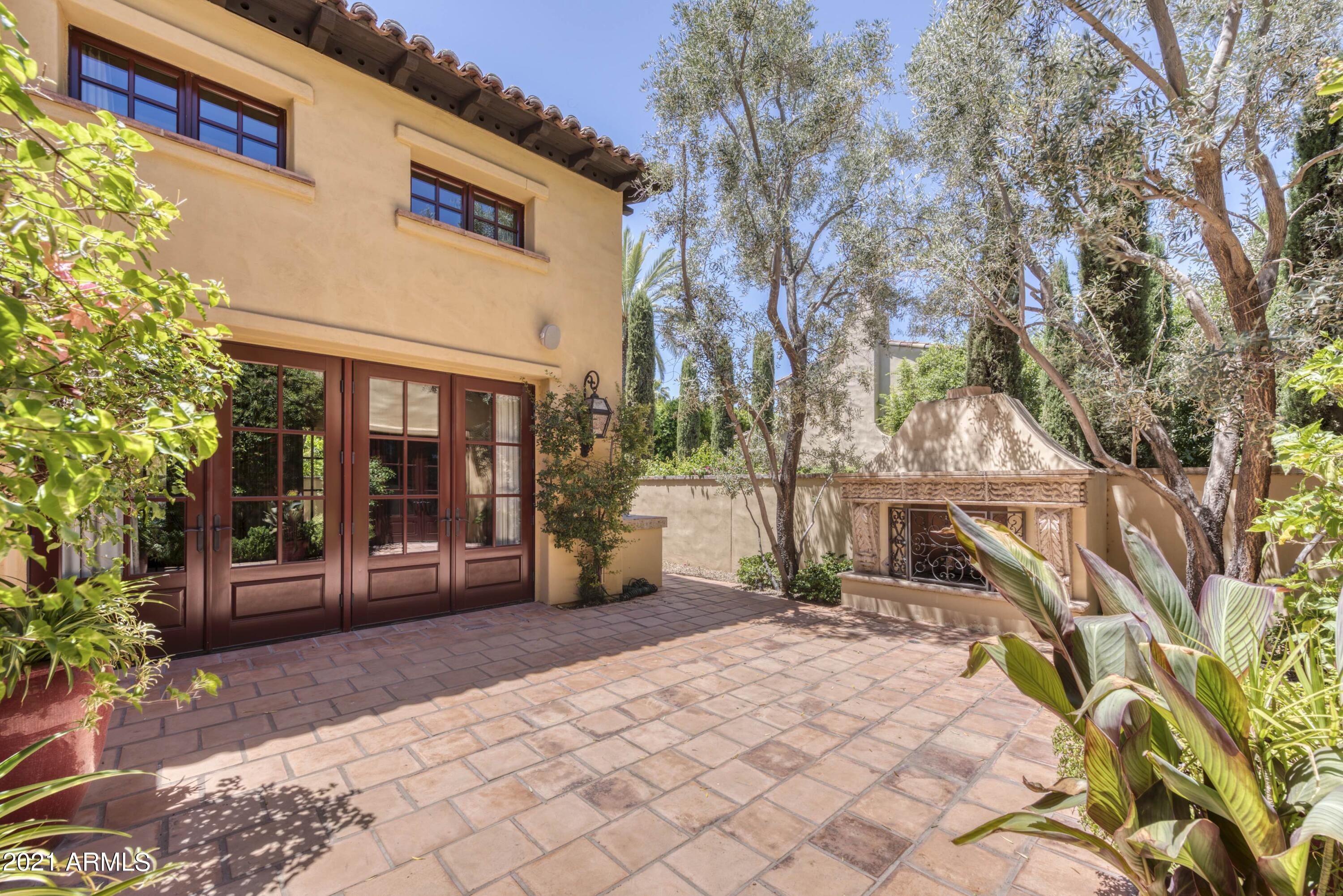 Montelucia Luxury Villas - Residential