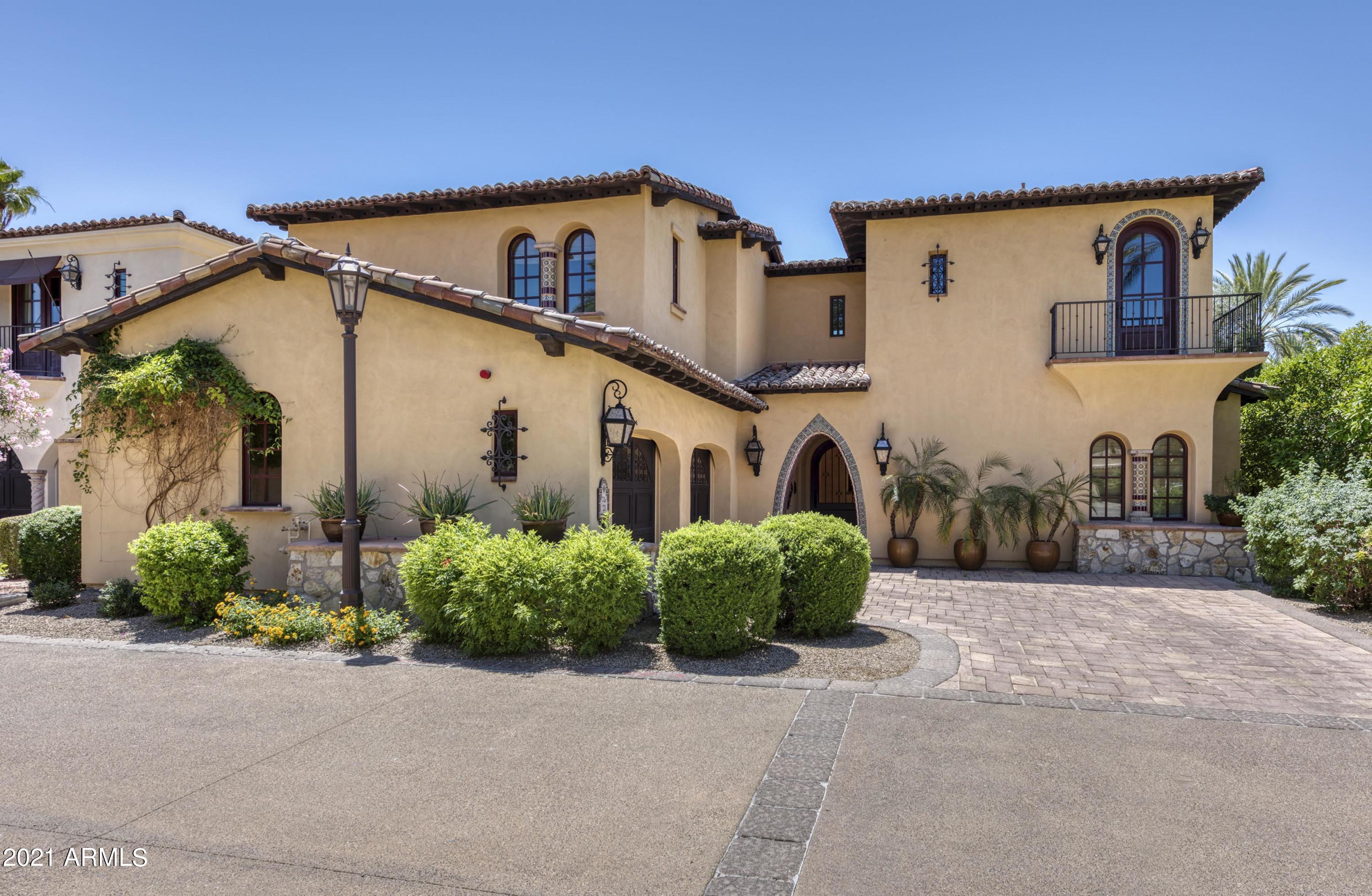 Montelucia Luxury Villas - Residential