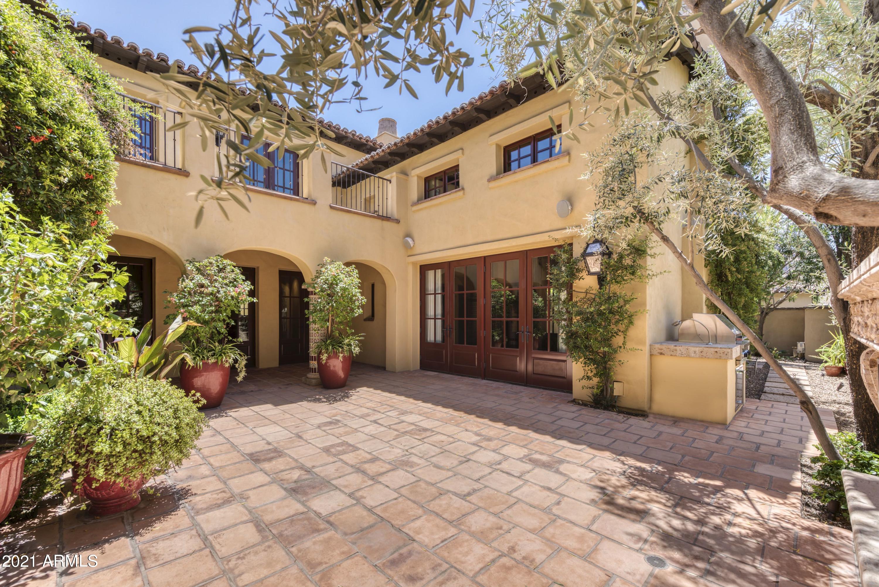 Montelucia Luxury Villas - Residential