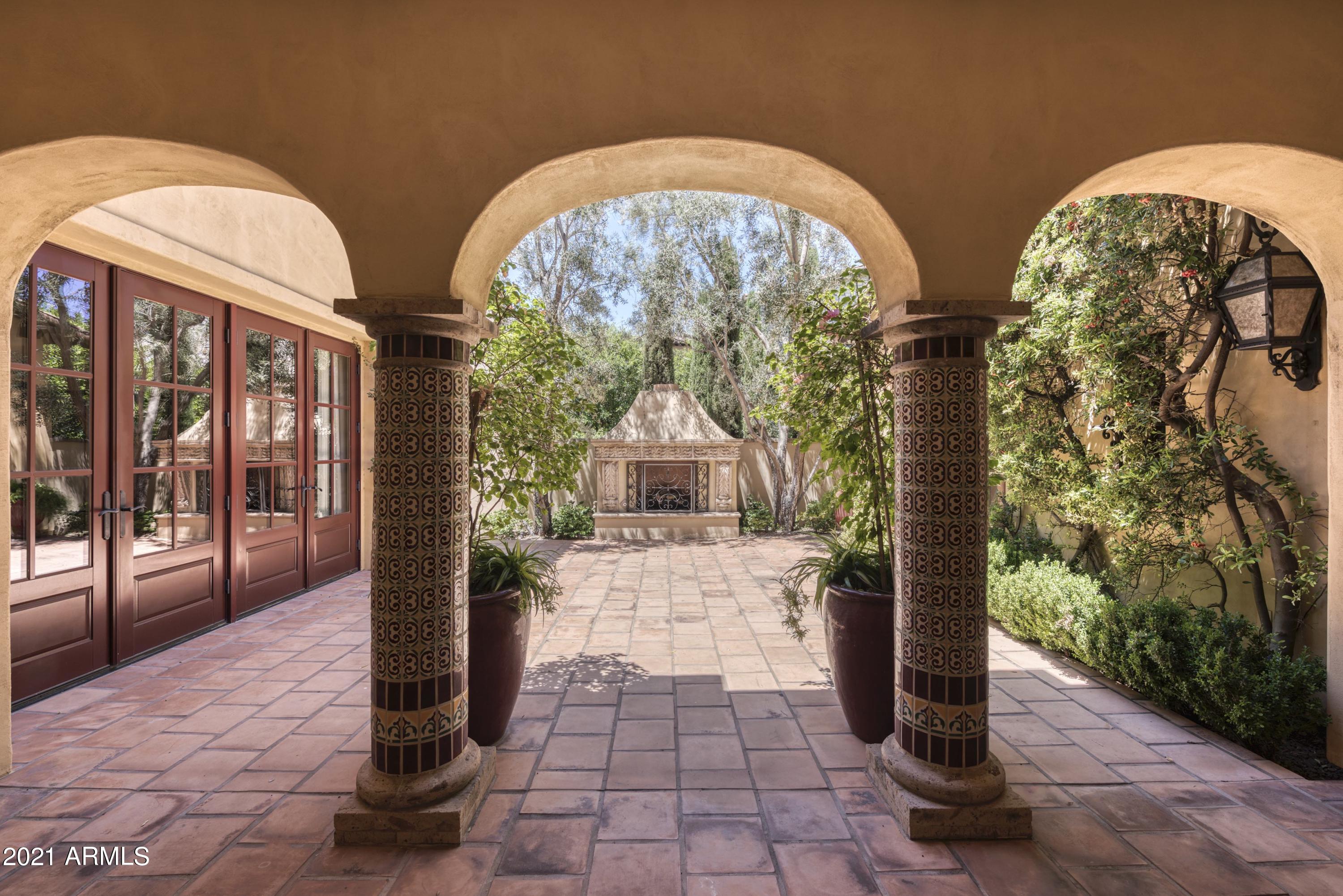 Montelucia Luxury Villas - Residential