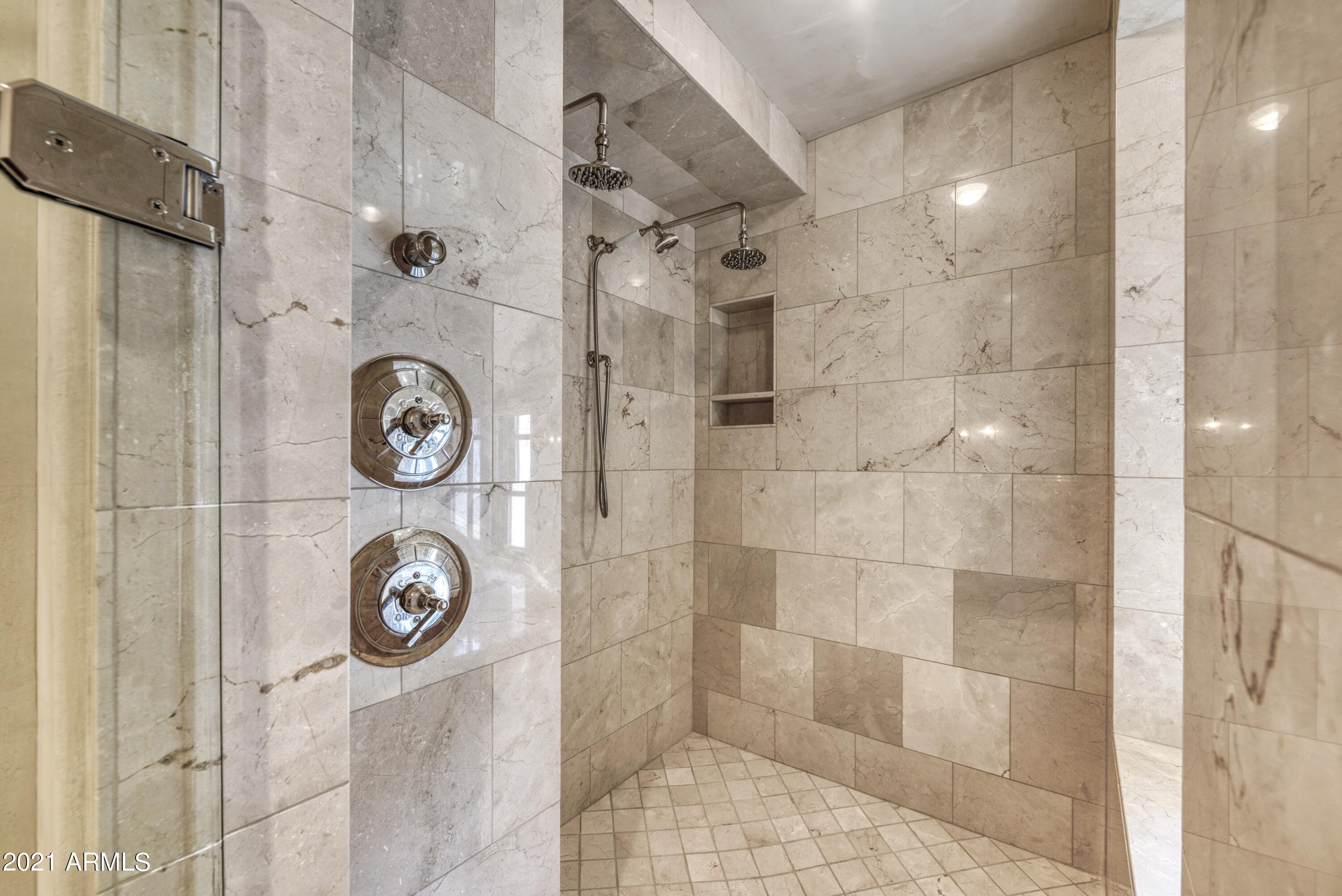 Montelucia Luxury Villas - Residential