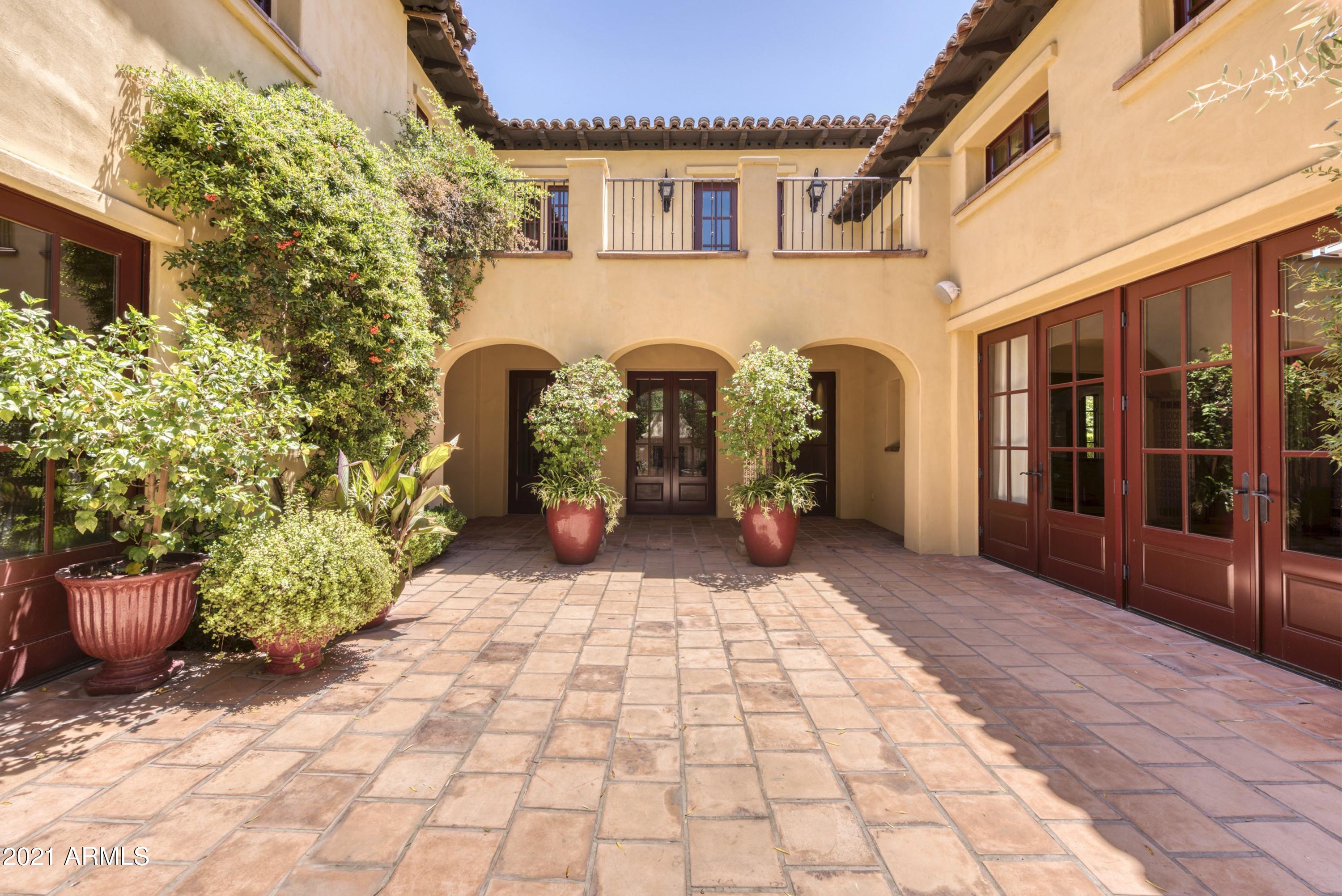Montelucia Luxury Villas - Residential
