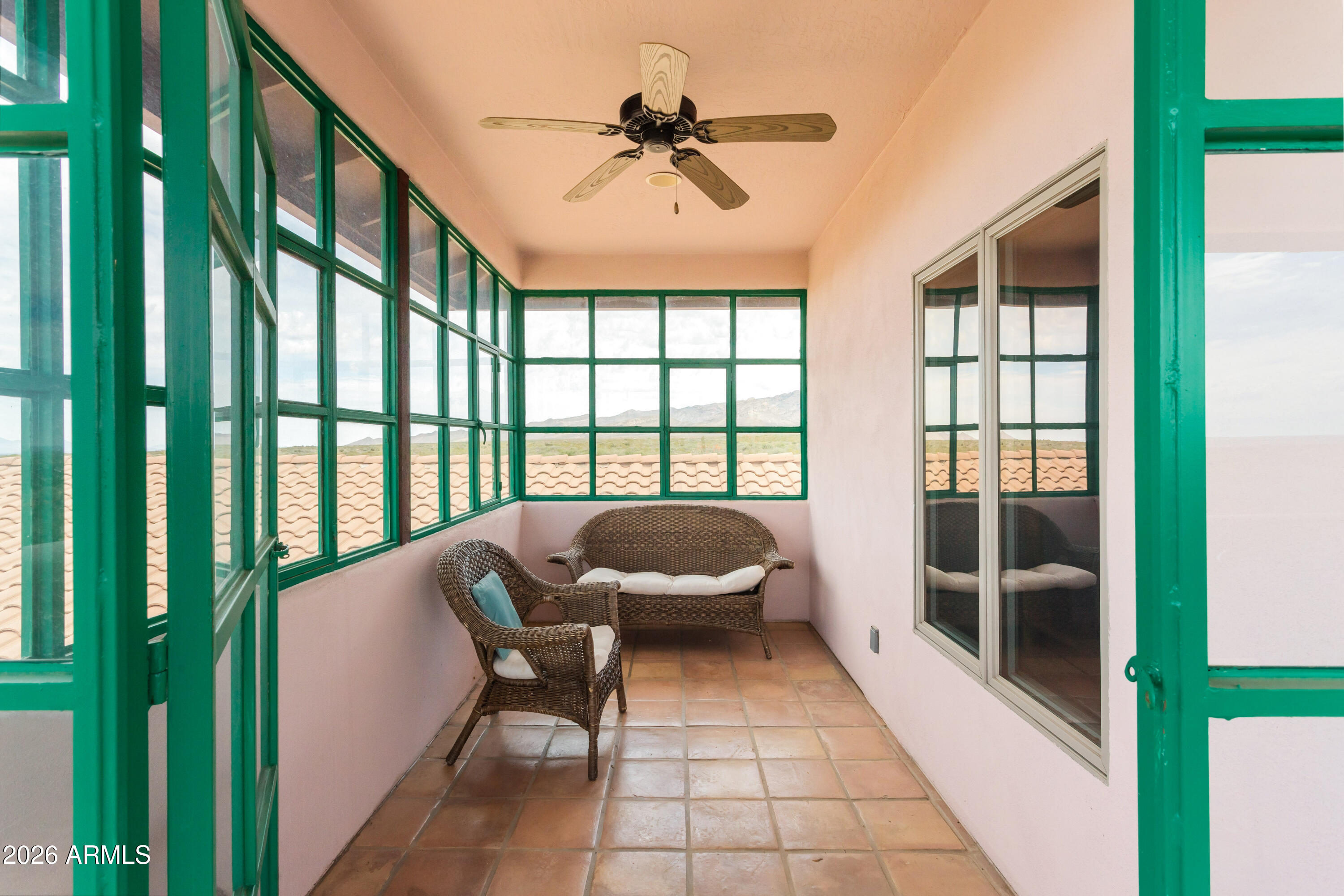 RIO VISTA - Residential Income