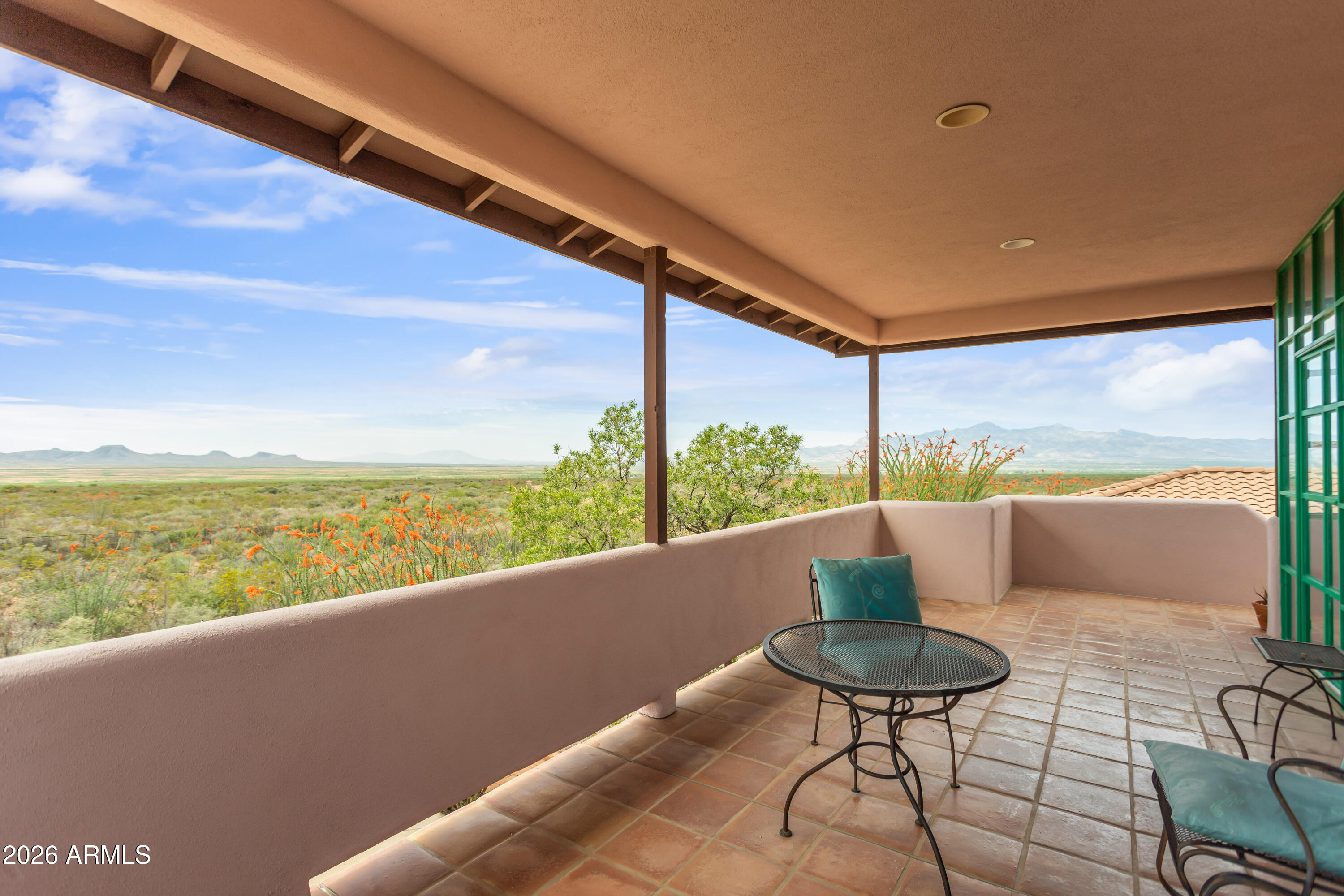 RIO VISTA - Residential Income