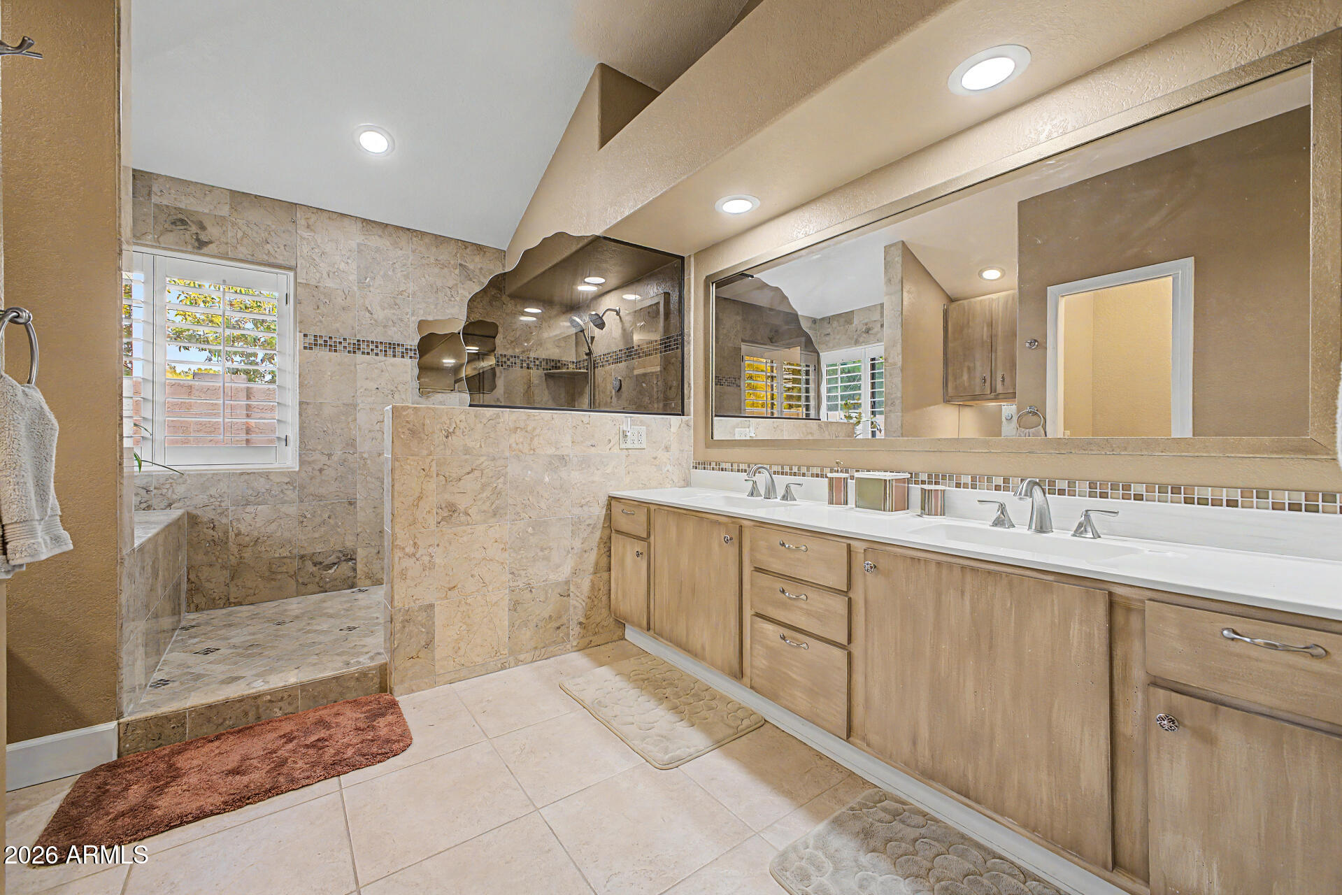 MISSION MONTEREY UNIT 2 - Residential