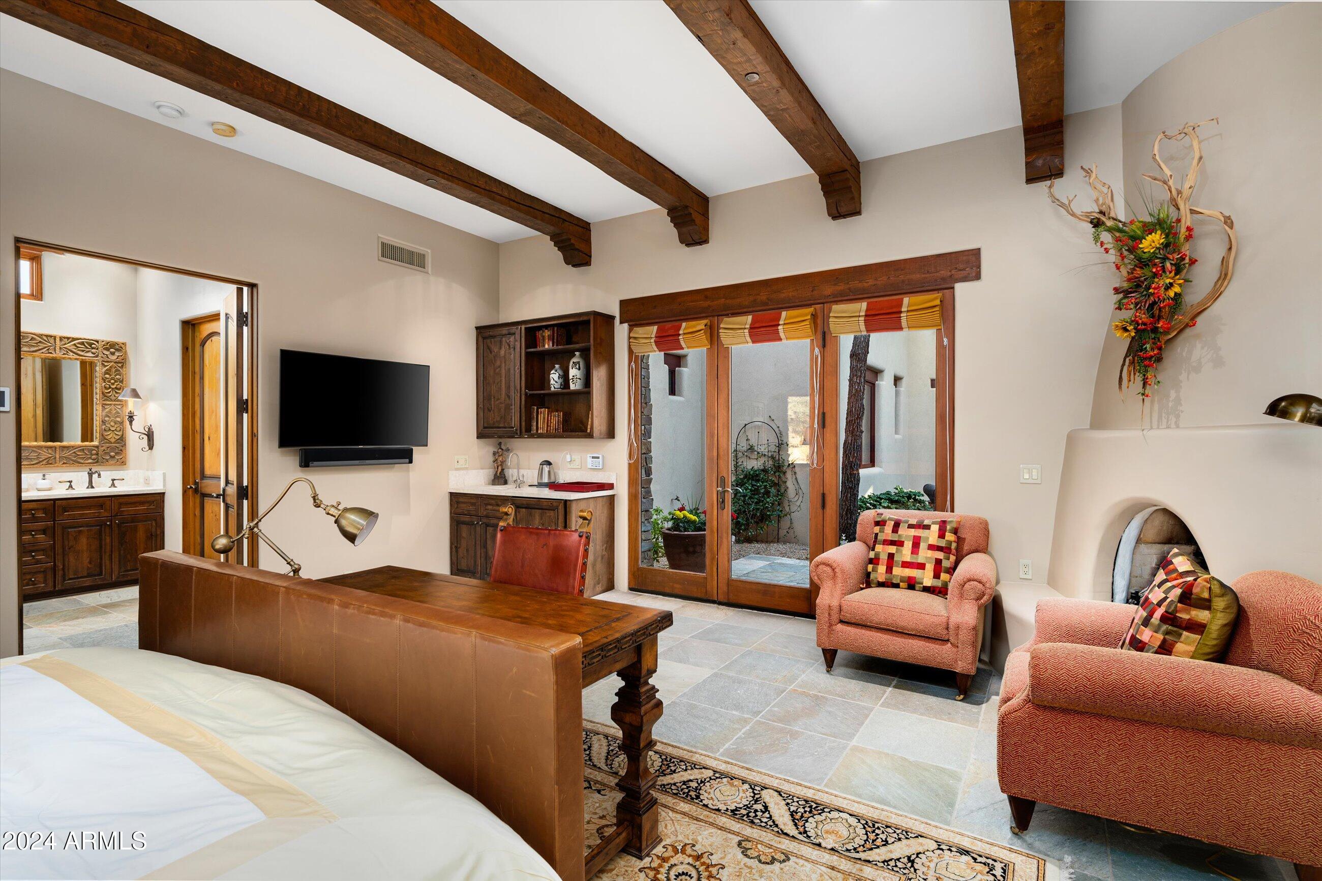 Privada - Residential