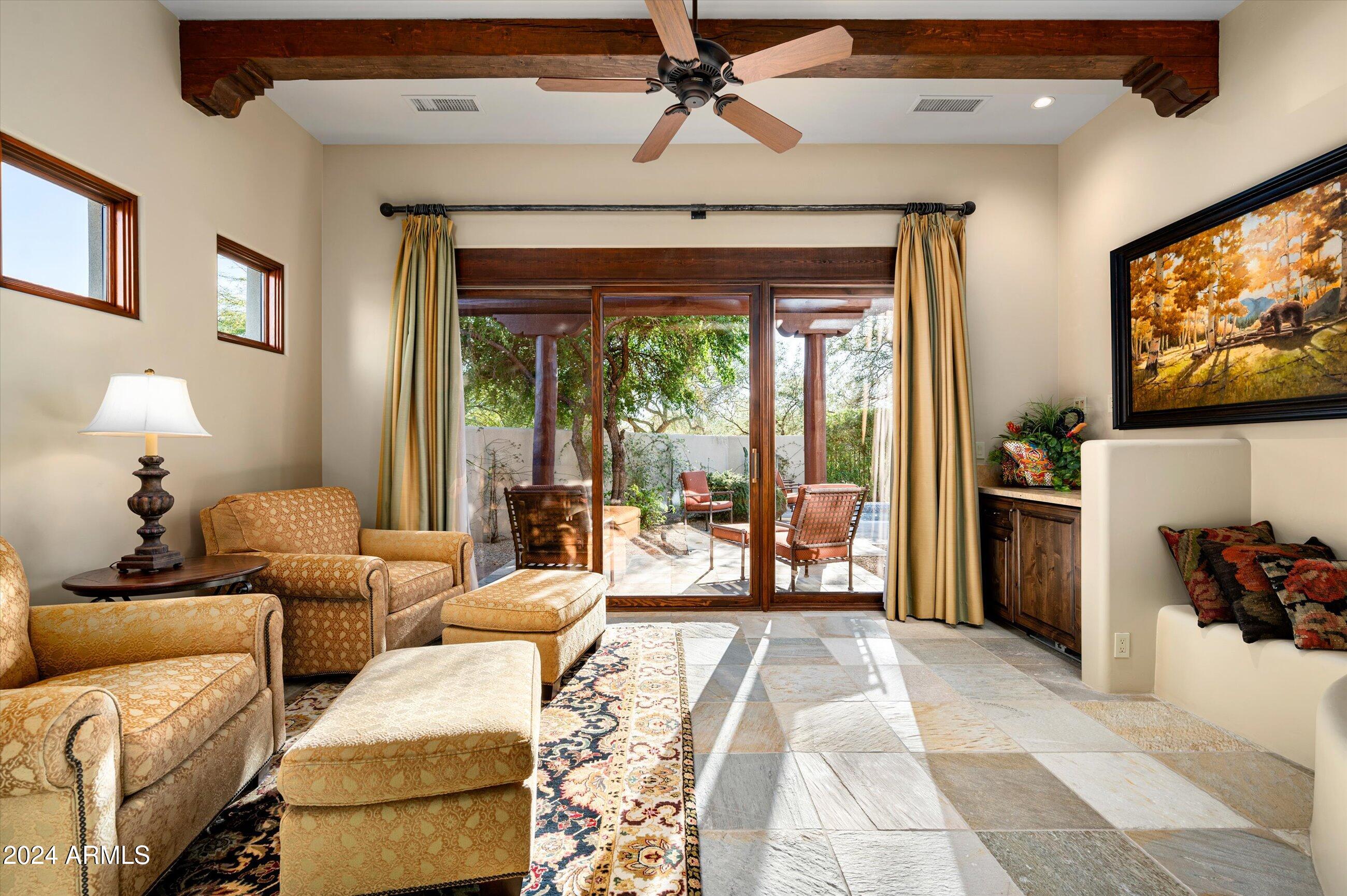 Privada - Residential