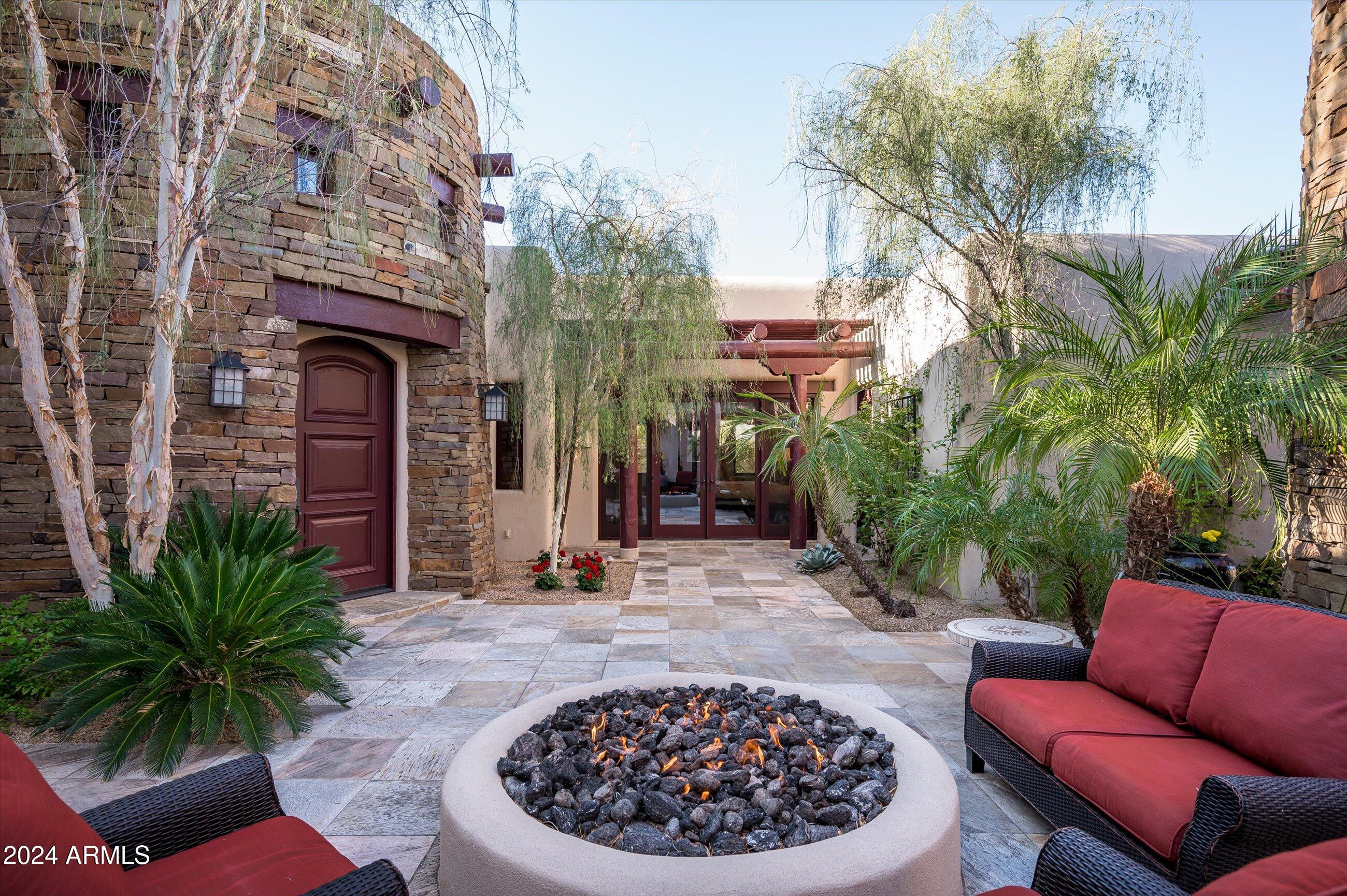 Privada - Residential