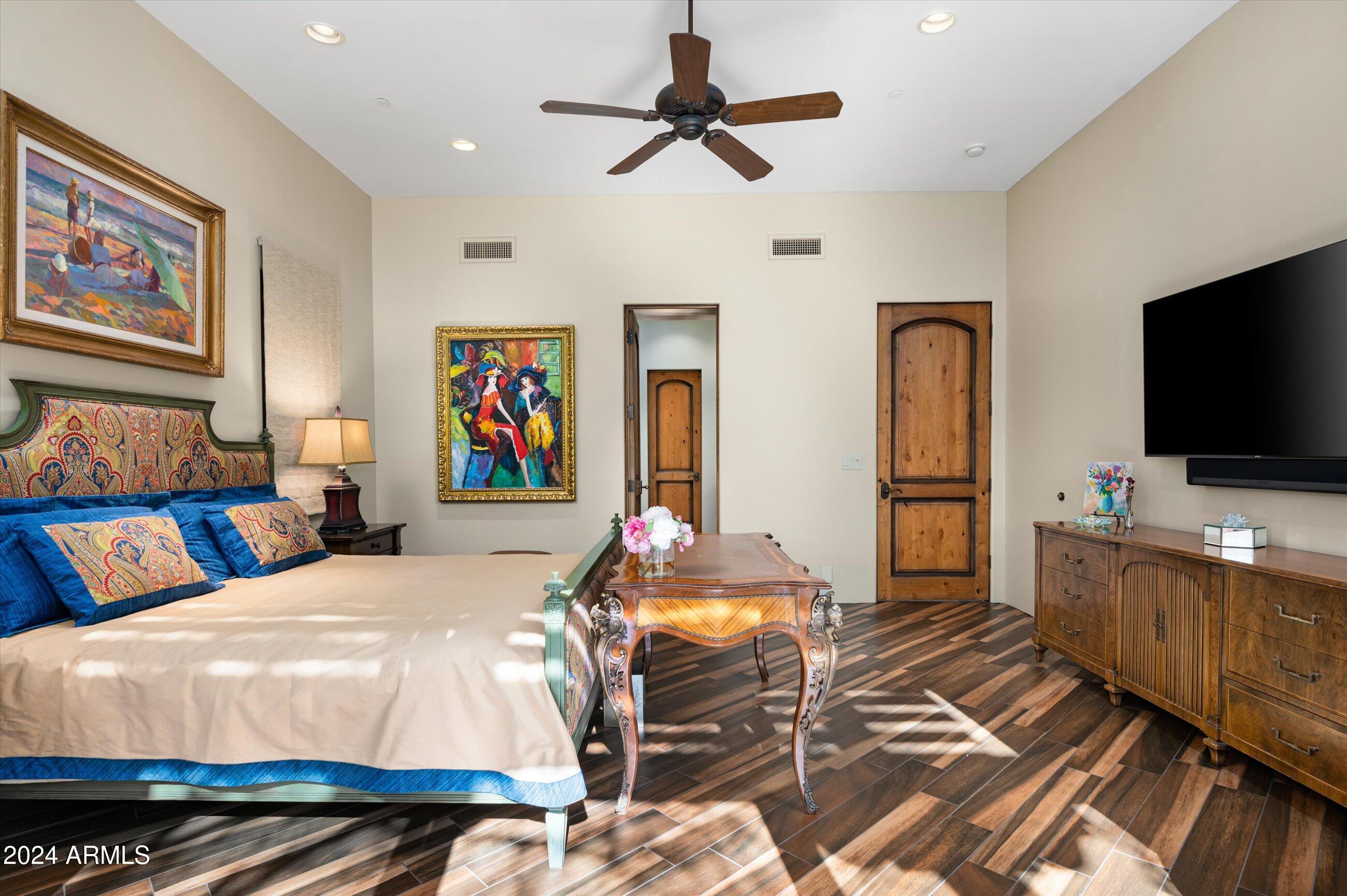 Privada - Residential